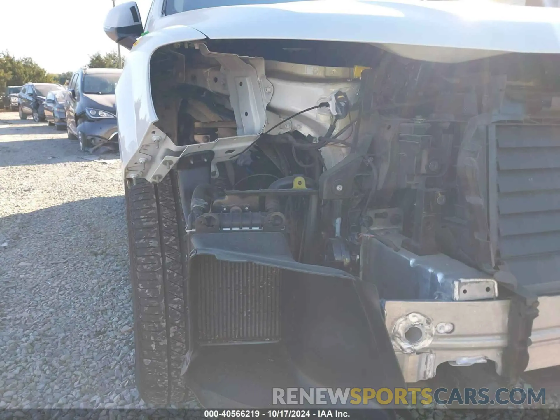 19 Photograph of a damaged car WA1LAAF71KD033079 AUDI Q7 2019