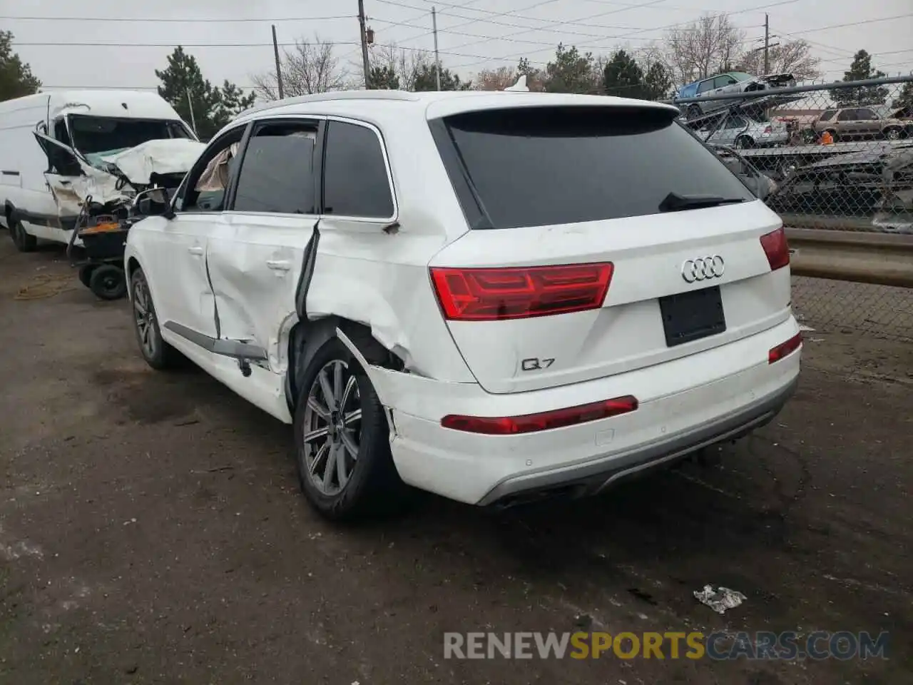 3 Photograph of a damaged car WA1LAAF71KD034247 AUDI Q7 2019