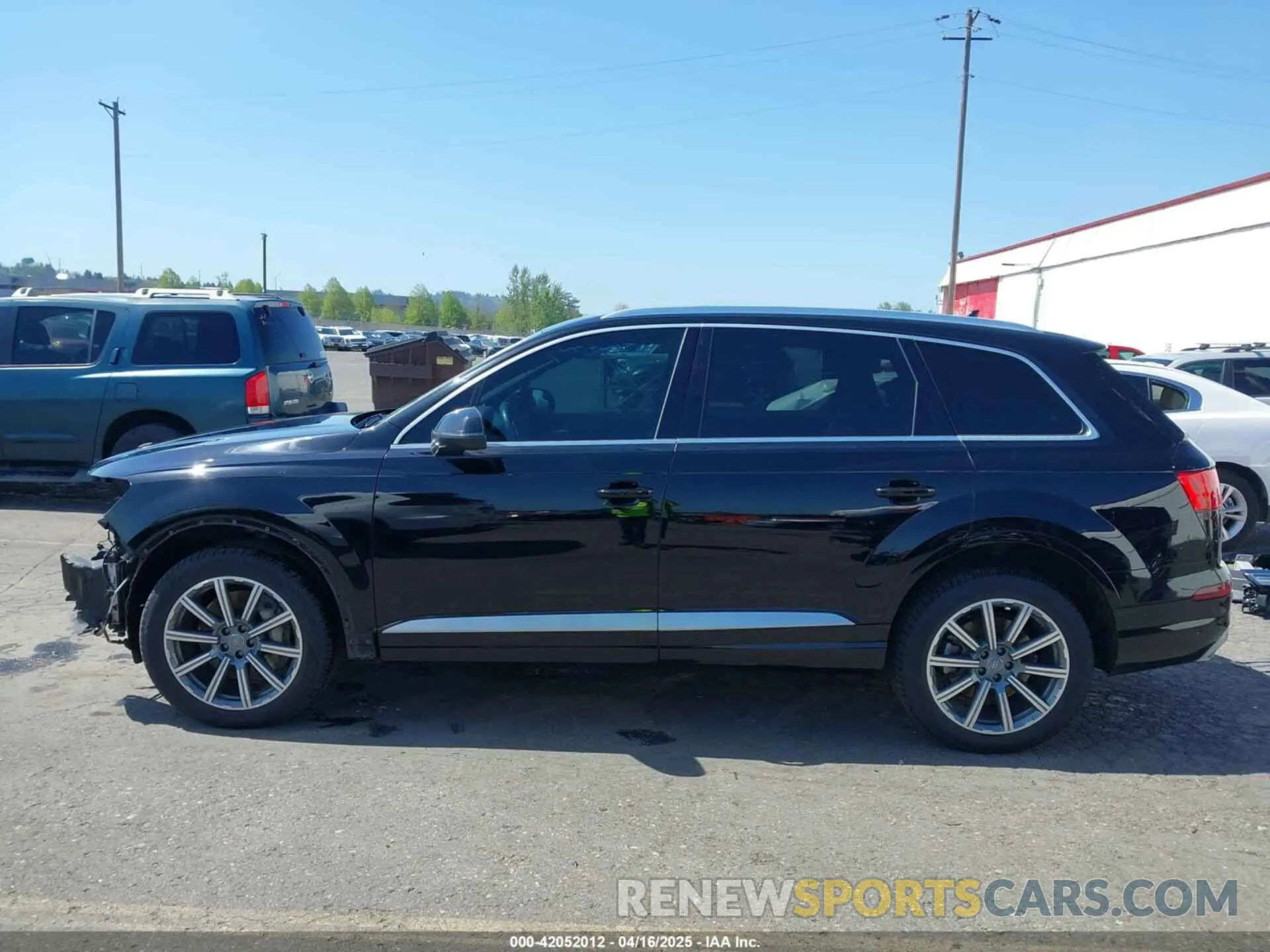 15 Photograph of a damaged car WA1LAAF72KD000785 AUDI Q7 2019