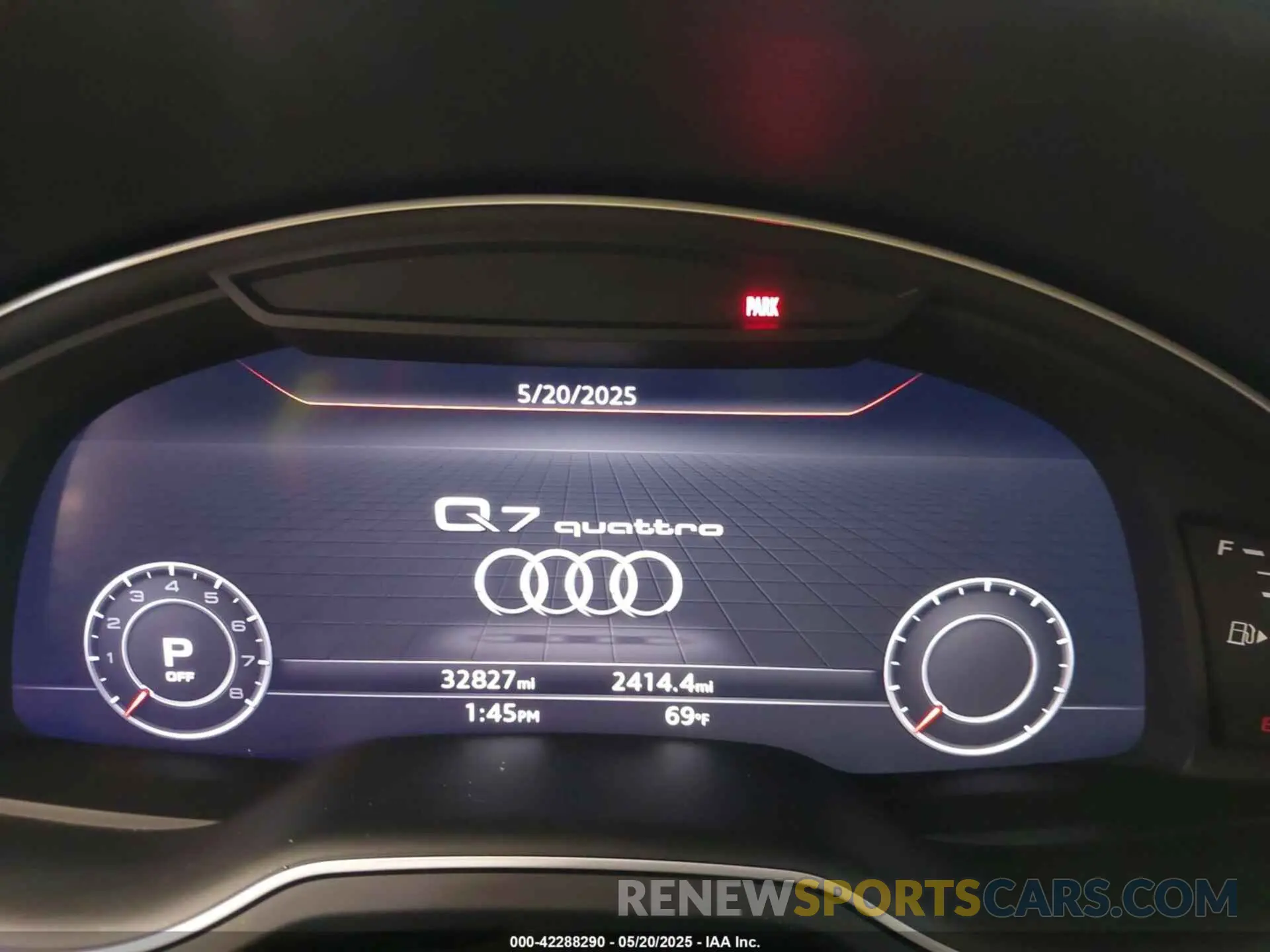 7 Photograph of a damaged car WA1LAAF72KD002200 AUDI Q7 2019