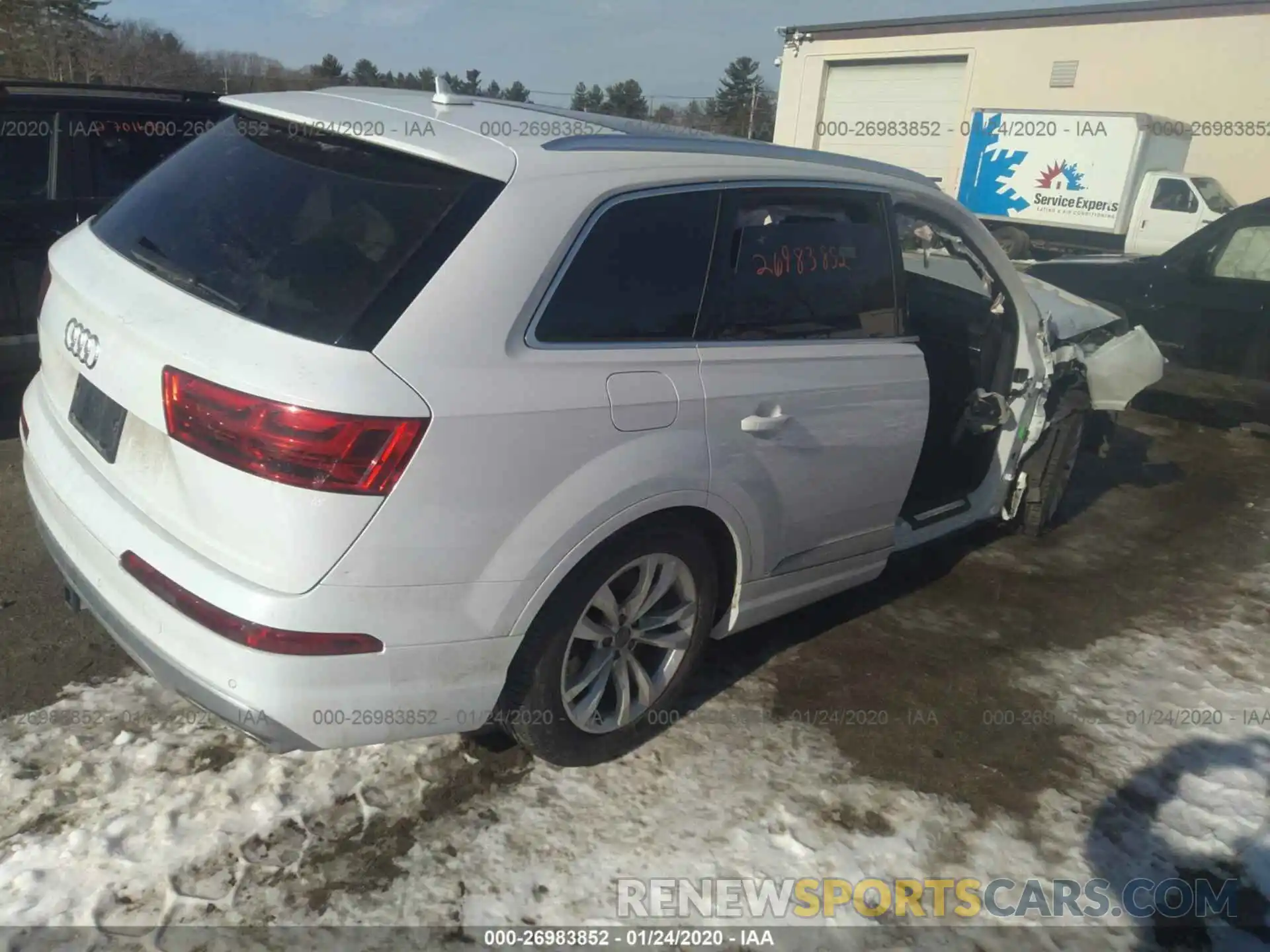 4 Photograph of a damaged car WA1LAAF72KD007963 AUDI Q7 2019