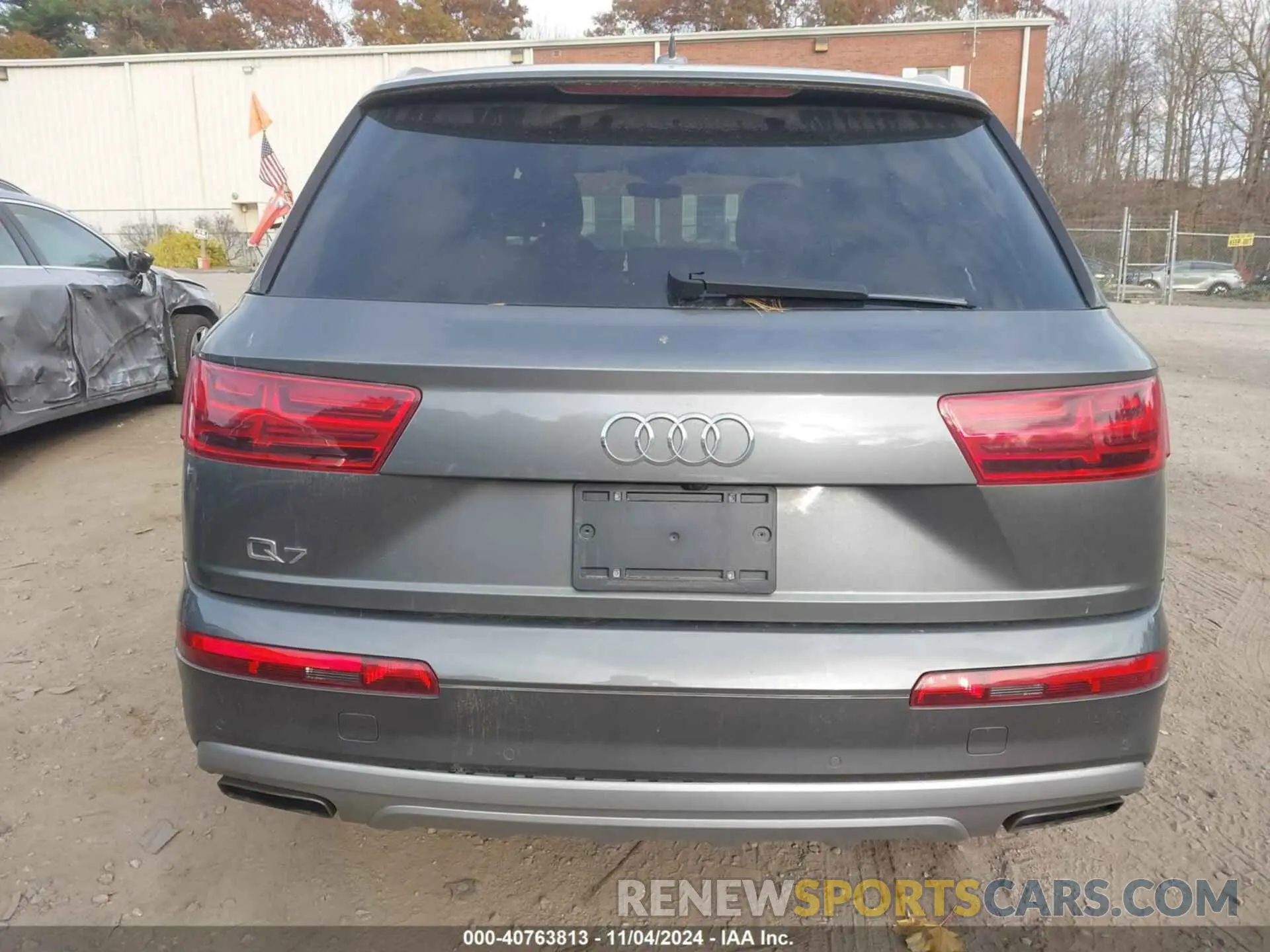 16 Photograph of a damaged car WA1LAAF72KD020194 AUDI Q7 2019