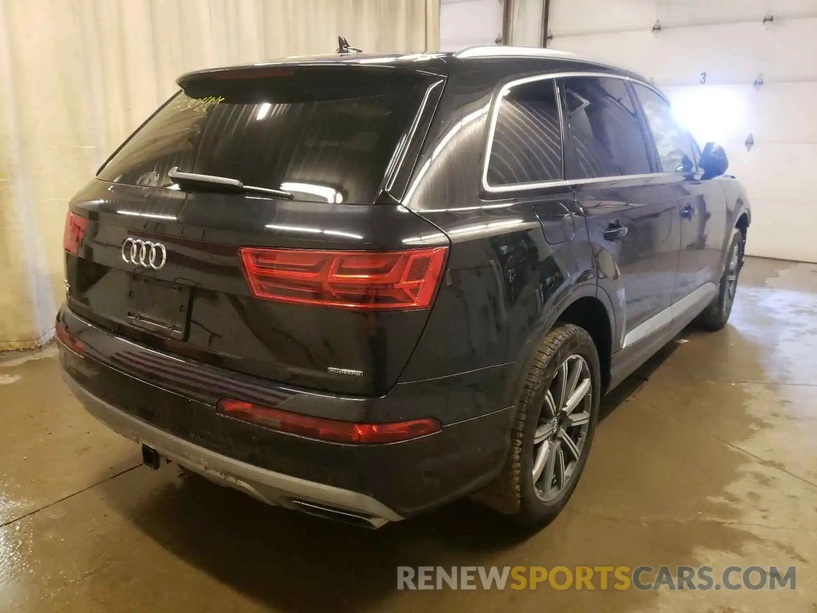 4 Photograph of a damaged car WA1LAAF72KD030594 AUDI Q7 2019