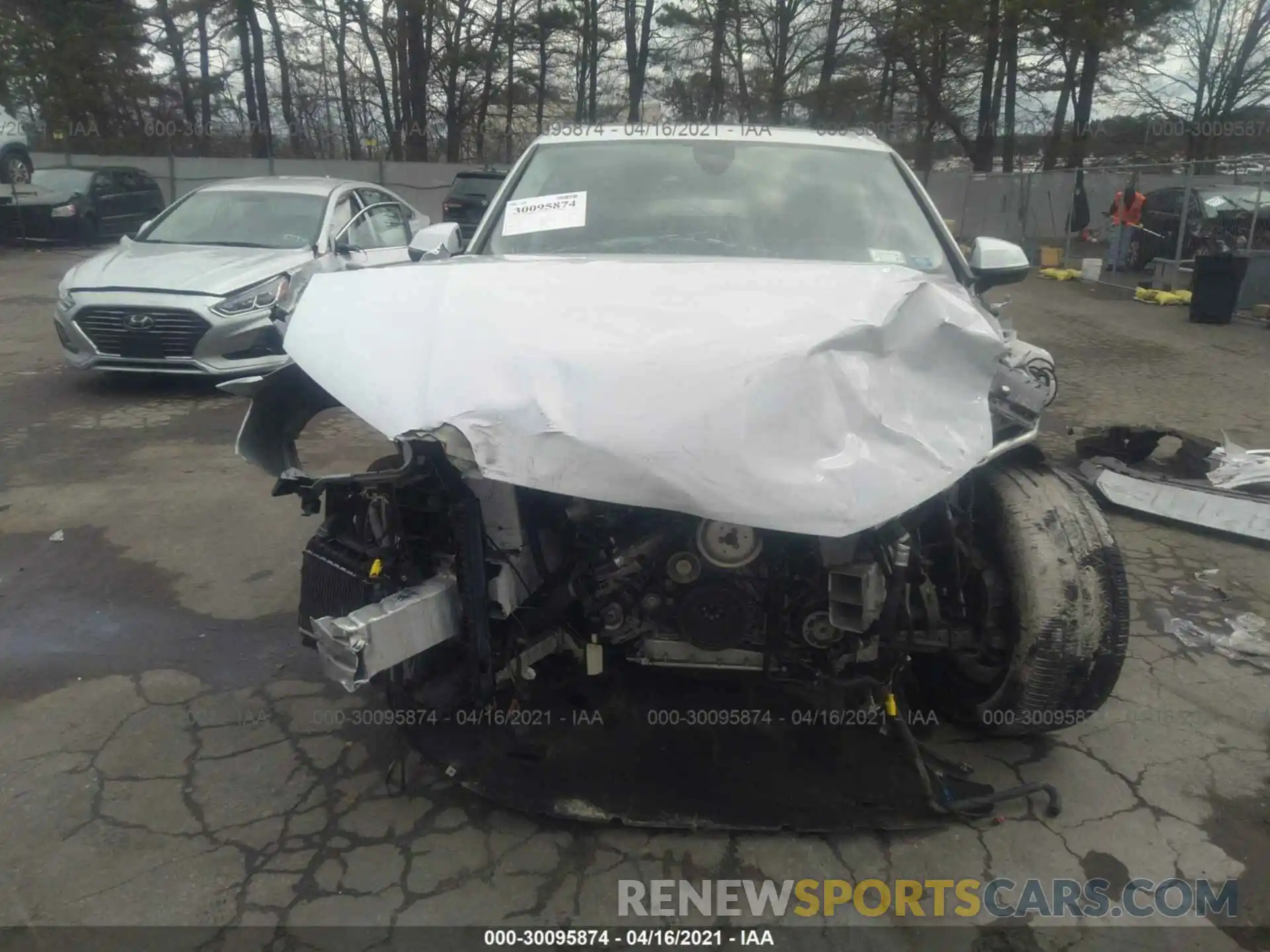 6 Photograph of a damaged car WA1LAAF73KD005574 AUDI Q7 2019