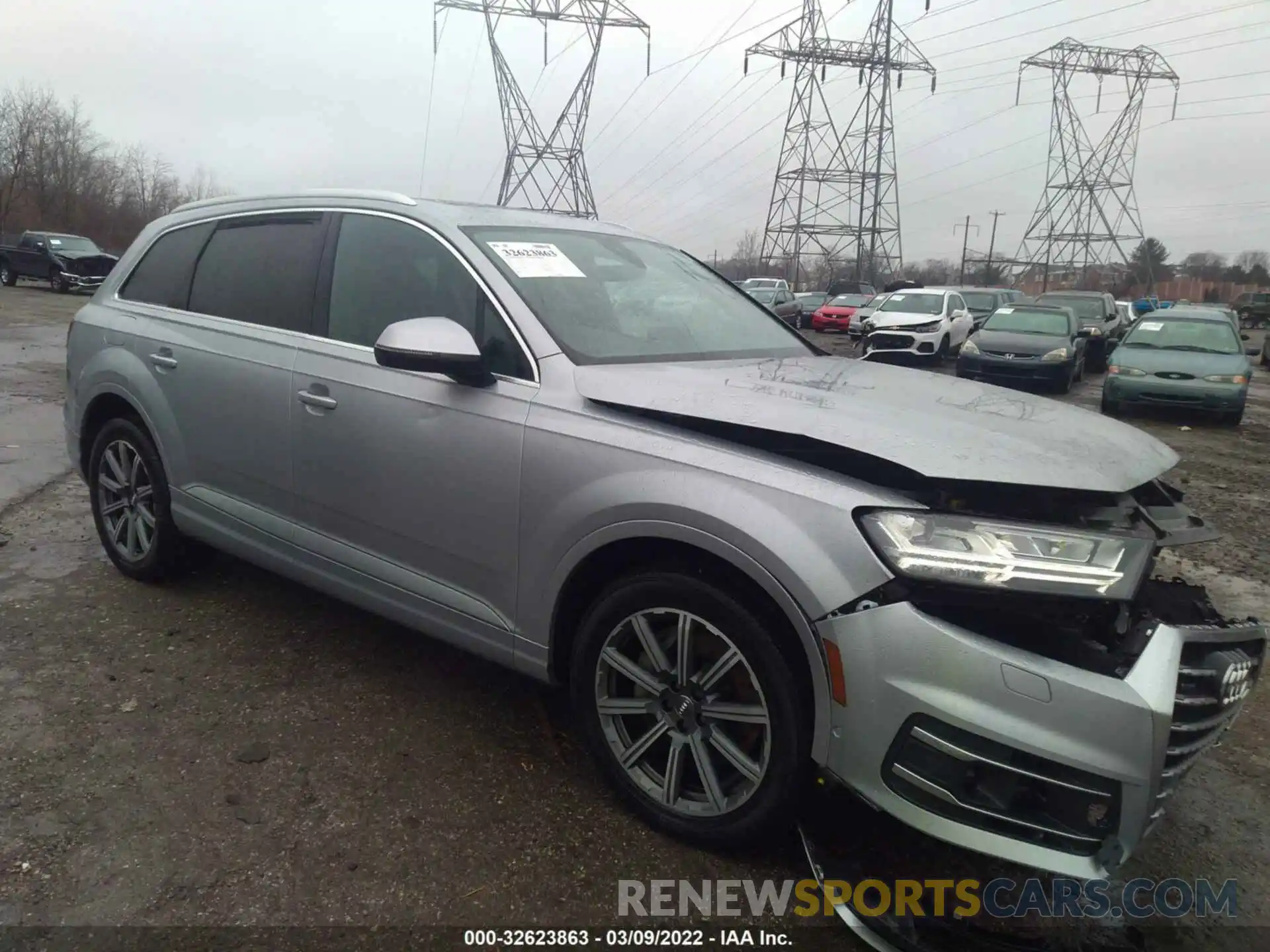 1 Photograph of a damaged car WA1LAAF73KD029132 AUDI Q7 2019