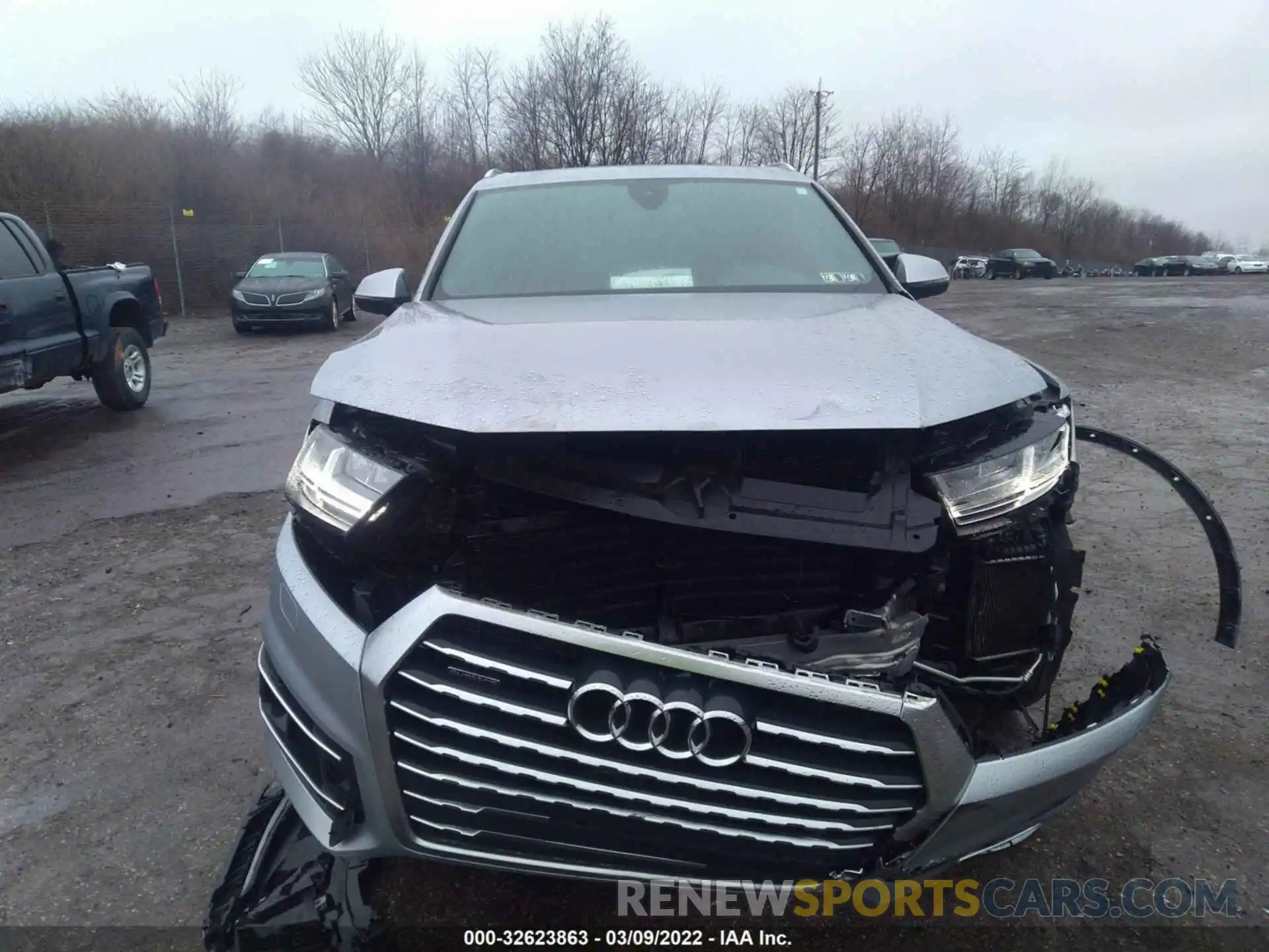 6 Photograph of a damaged car WA1LAAF73KD029132 AUDI Q7 2019