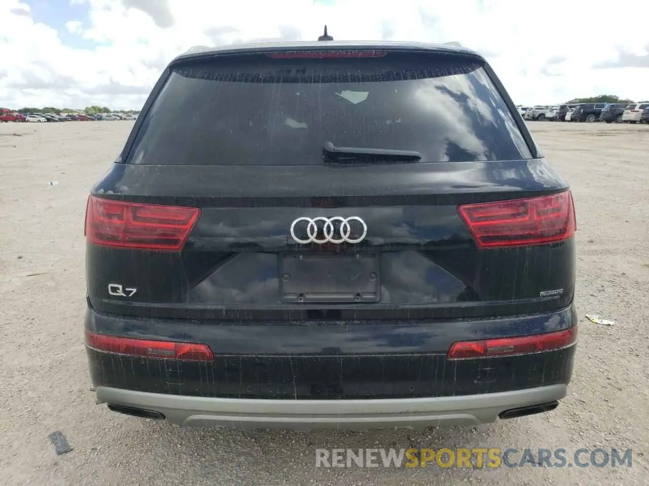 6 Photograph of a damaged car WA1LAAF73KD046707 AUDI Q7 2019