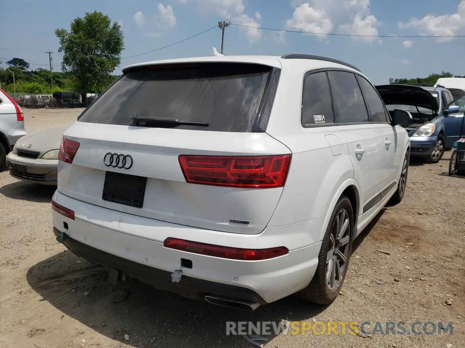 4 Photograph of a damaged car WA1LAAF73KD048571 AUDI Q7 2019