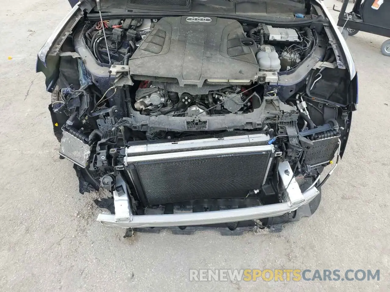 12 Photograph of a damaged car WA1LAAF73KD049283 AUDI Q7 2019