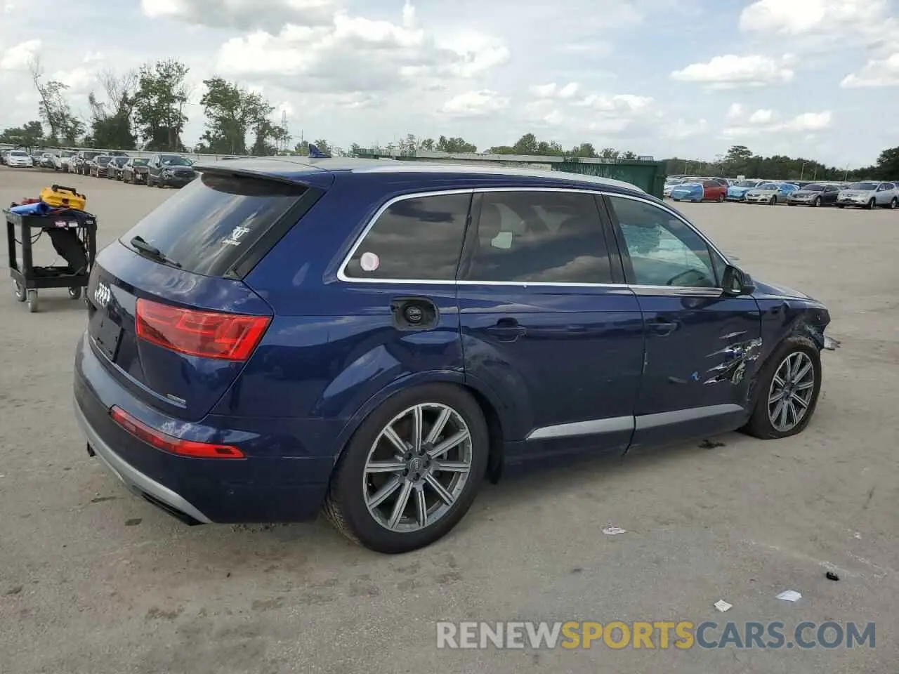 3 Photograph of a damaged car WA1LAAF73KD049283 AUDI Q7 2019