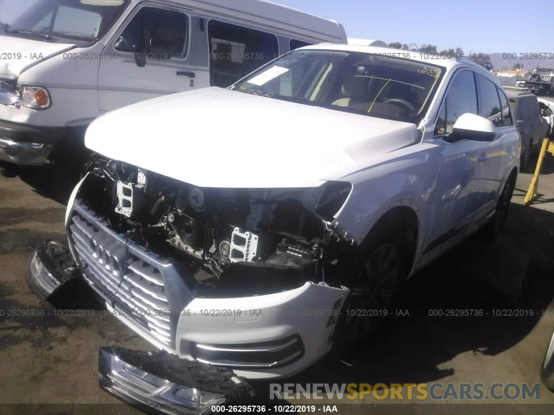 2 Photograph of a damaged car WA1LAAF74KD000531 AUDI Q7 2019