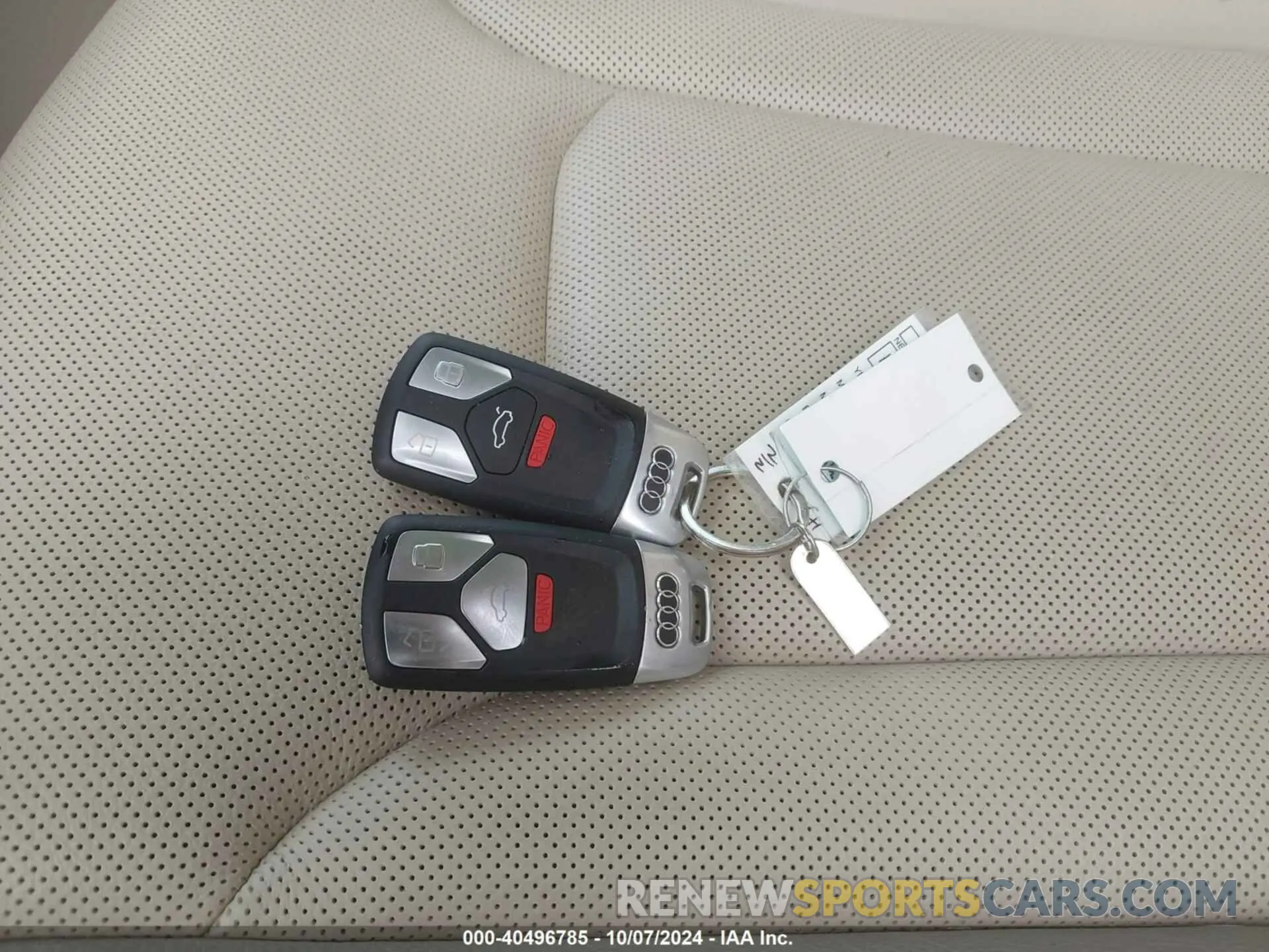 11 Photograph of a damaged car WA1LAAF74KD002571 AUDI Q7 2019