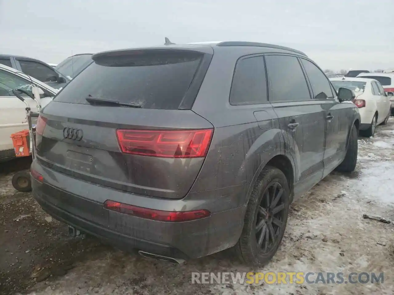 4 Photograph of a damaged car WA1LAAF74KD003073 AUDI Q7 2019