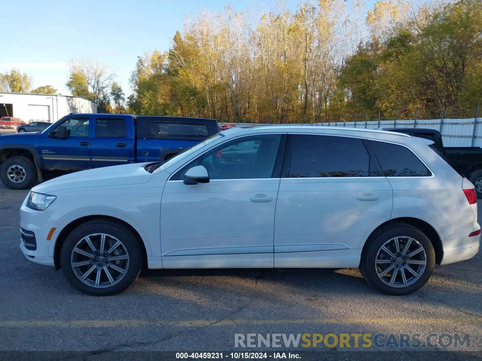 14 Photograph of a damaged car WA1LAAF74KD006720 AUDI Q7 2019