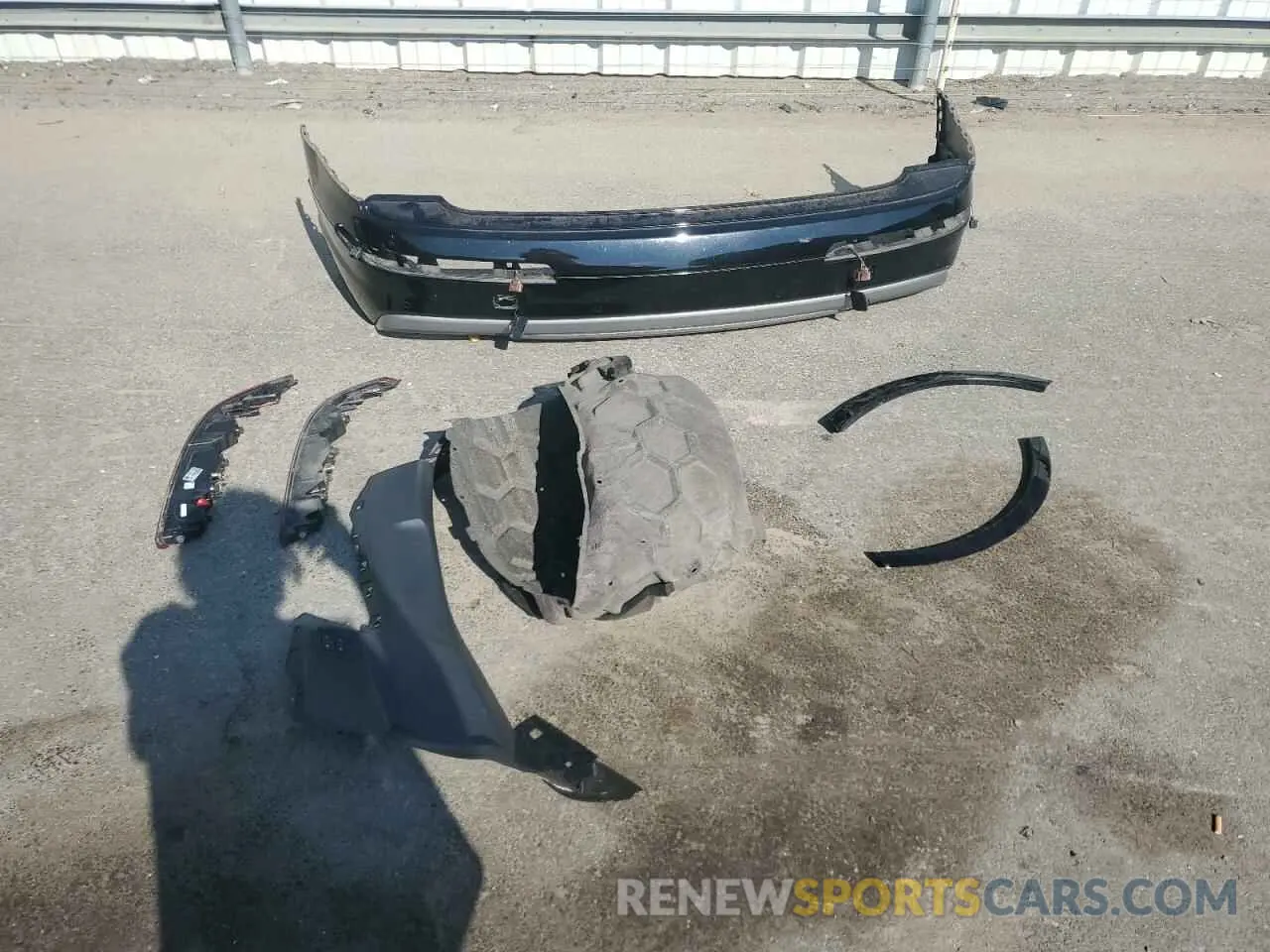 13 Photograph of a damaged car WA1LAAF74KD045890 AUDI Q7 2019