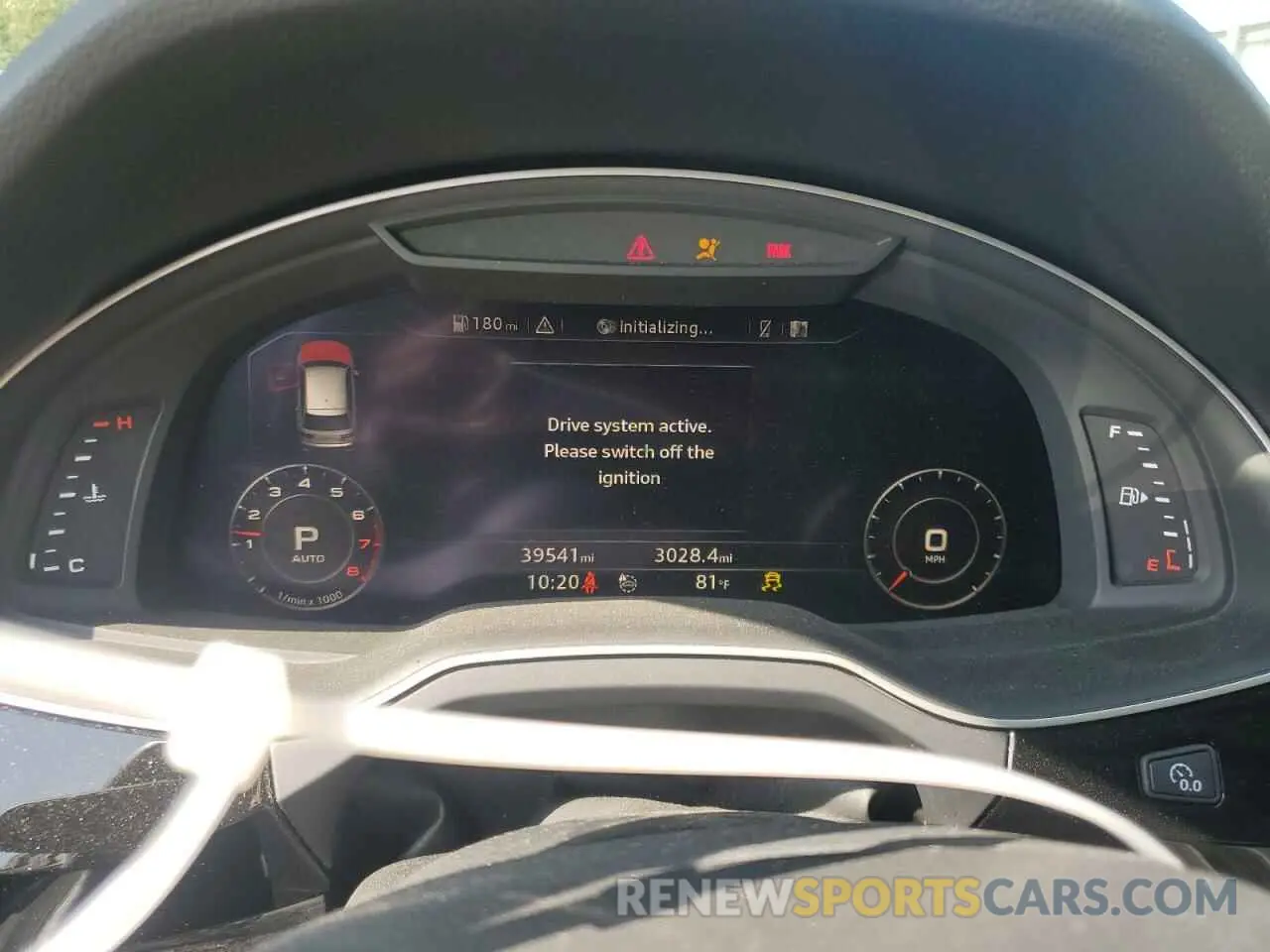 9 Photograph of a damaged car WA1LAAF74KD045890 AUDI Q7 2019
