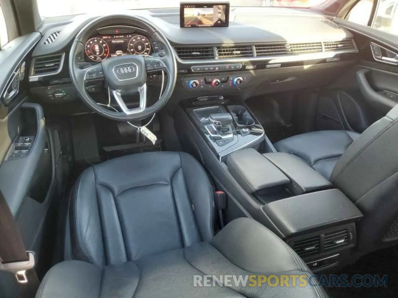 8 Photograph of a damaged car WA1LAAF75KD006001 AUDI Q7 2019