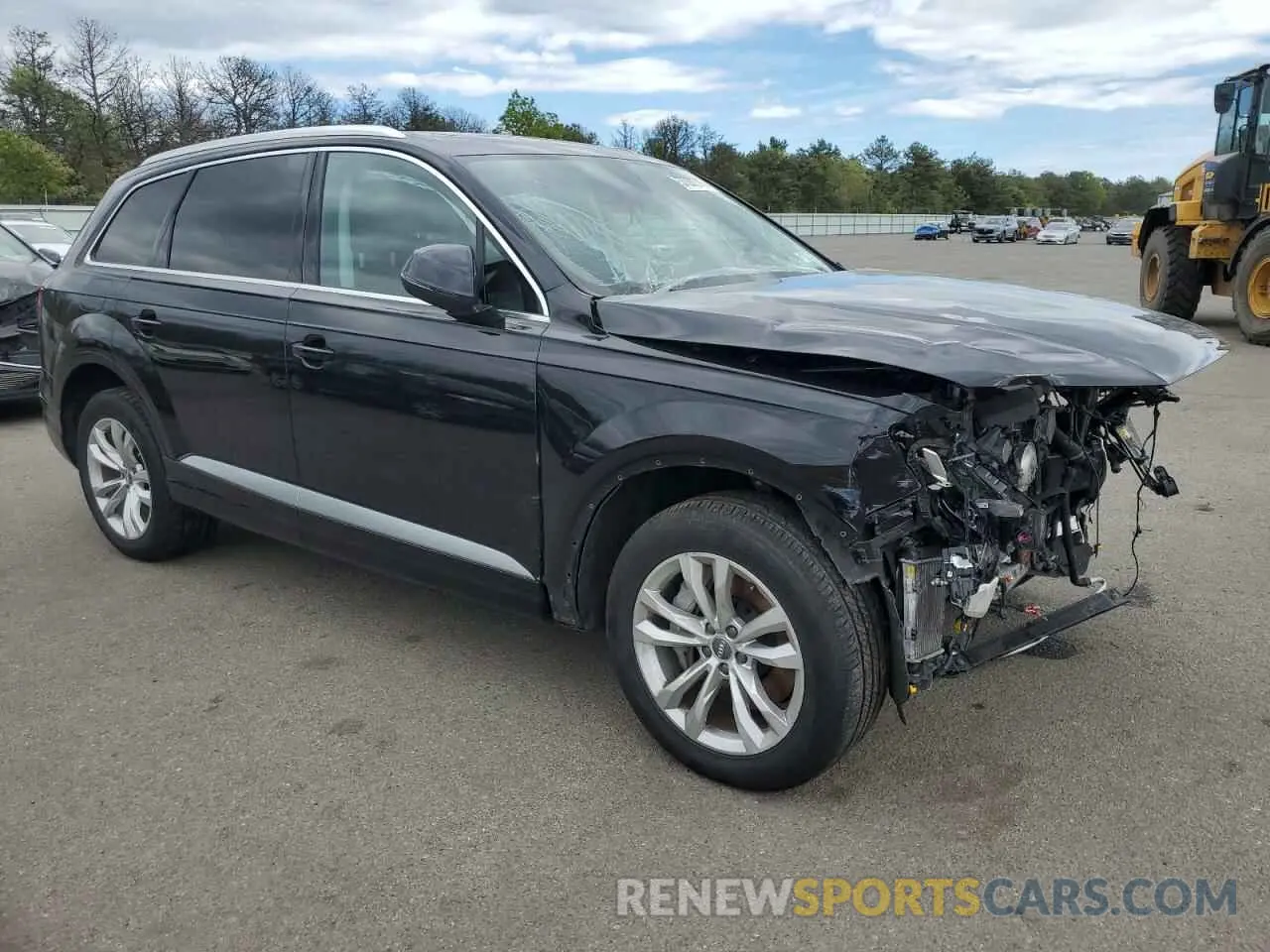 4 Photograph of a damaged car WA1LAAF75KD007438 AUDI Q7 2019