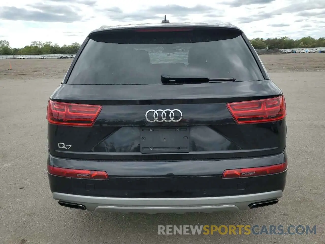 6 Photograph of a damaged car WA1LAAF75KD007438 AUDI Q7 2019