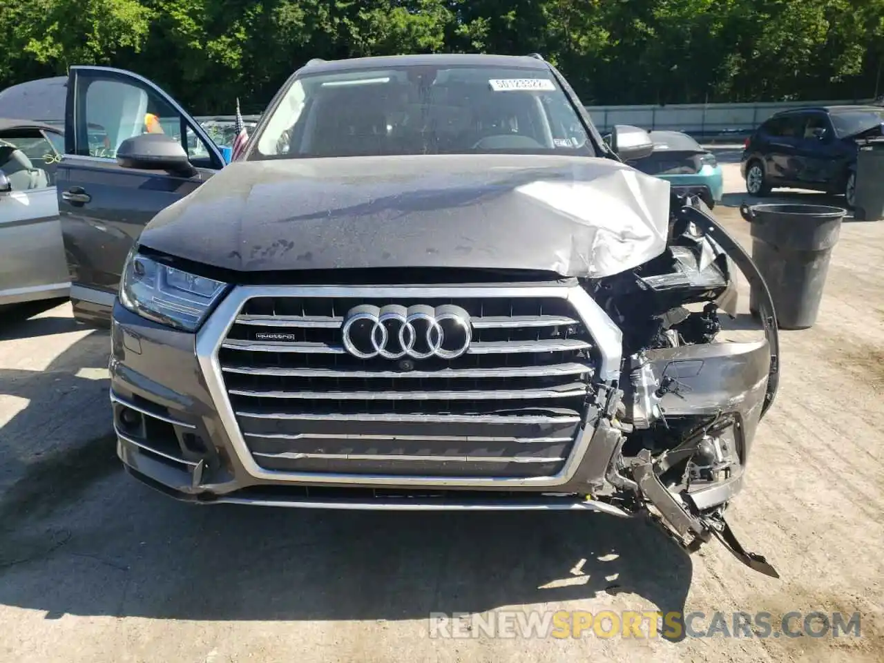 7 Photograph of a damaged car WA1LAAF75KD009948 AUDI Q7 2019