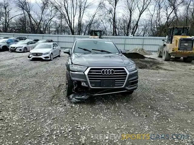 14 Photograph of a damaged car WA1LAAF75KD010565 AUDI Q7 2019