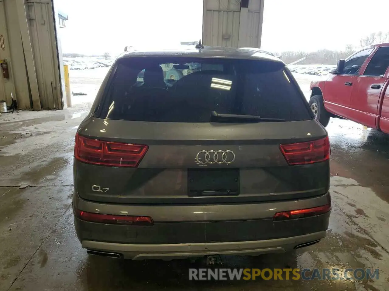 6 Photograph of a damaged car WA1LAAF75KD010565 AUDI Q7 2019