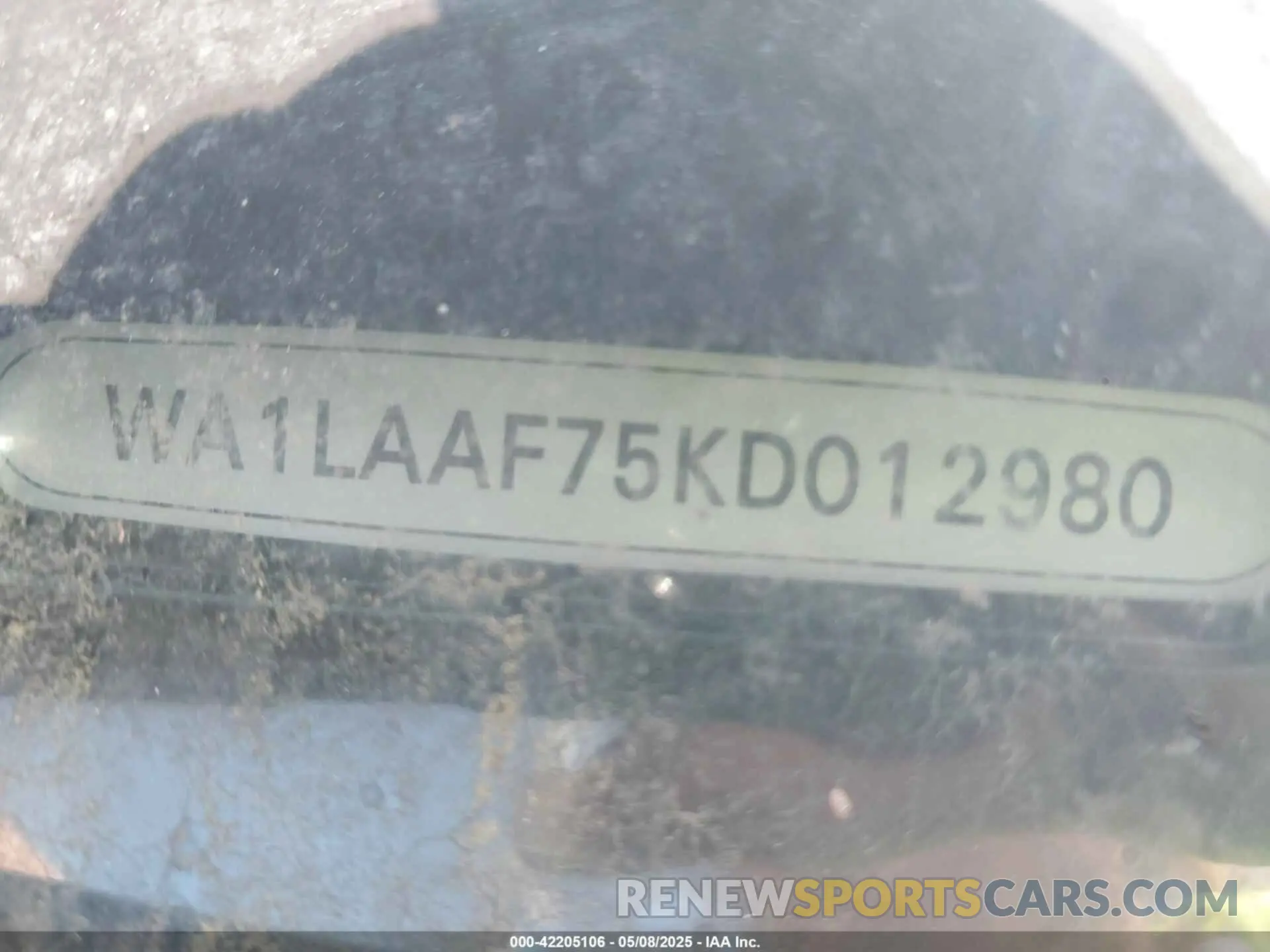 9 Photograph of a damaged car WA1LAAF75KD012980 AUDI Q7 2019