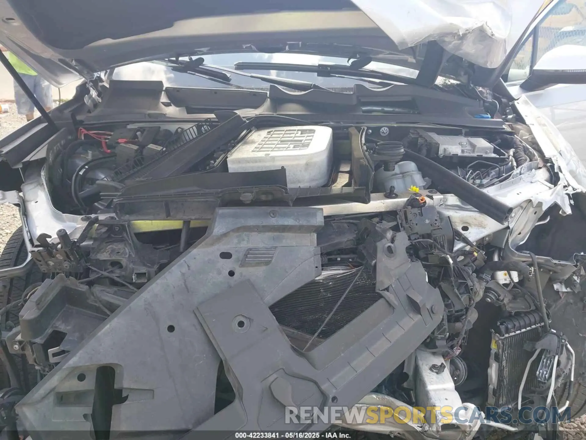 10 Photograph of a damaged car WA1LAAF75KD023266 AUDI Q7 2019