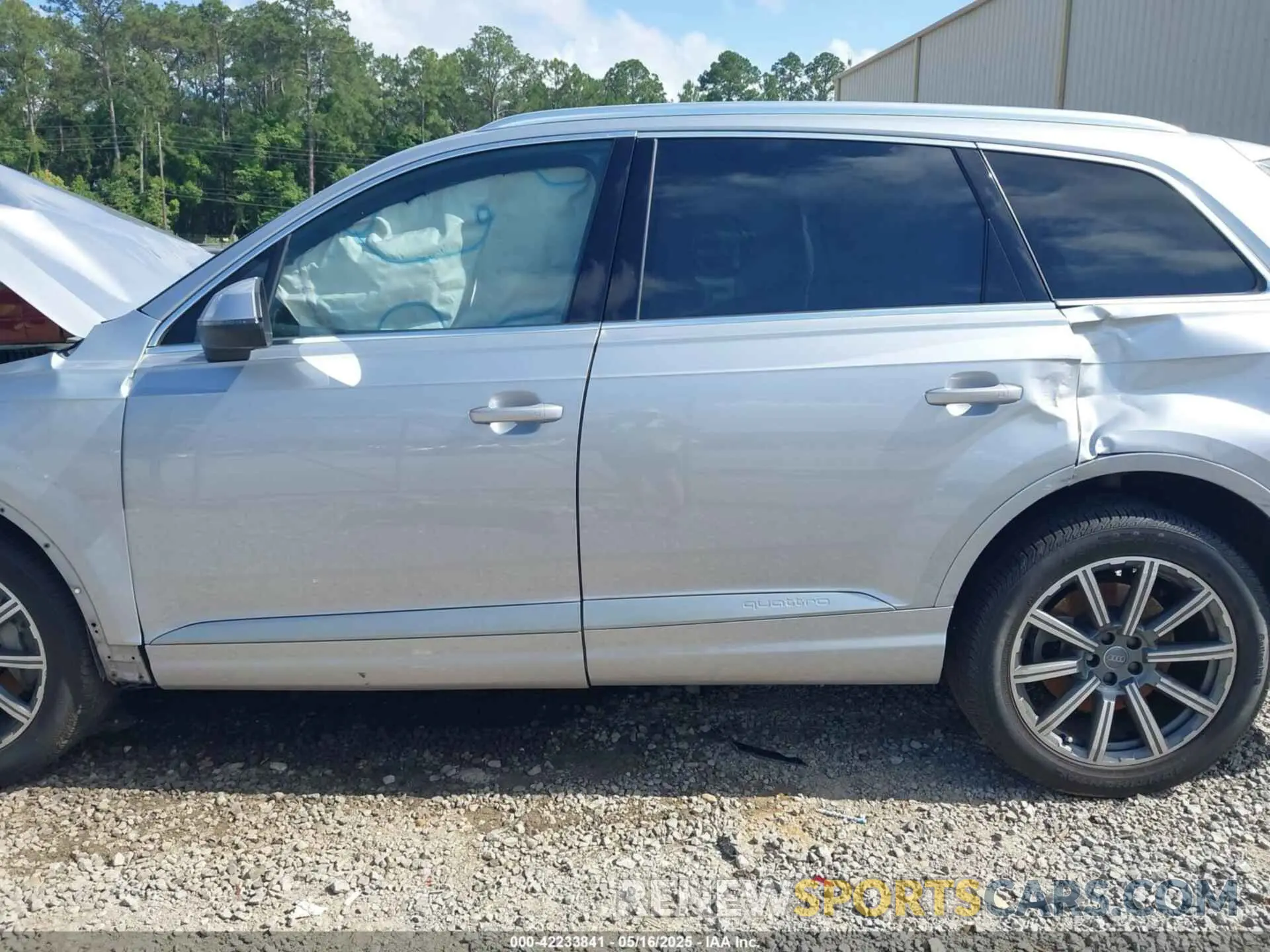 15 Photograph of a damaged car WA1LAAF75KD023266 AUDI Q7 2019