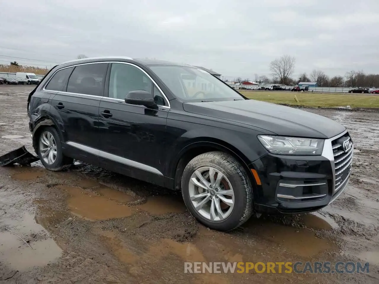 4 Photograph of a damaged car WA1LAAF75KD043730 AUDI Q7 2019