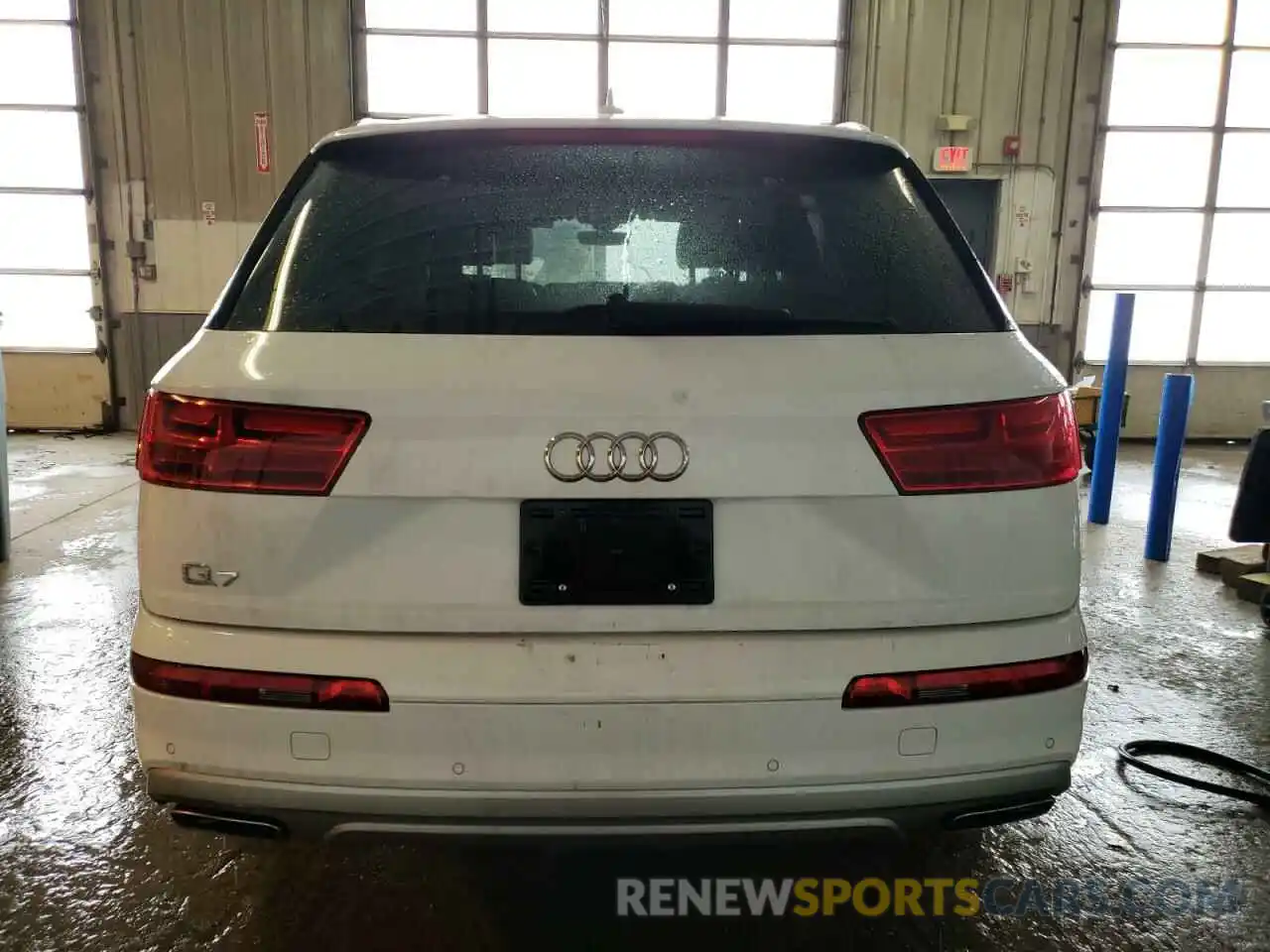 6 Photograph of a damaged car WA1LAAF76KD001308 AUDI Q7 2019