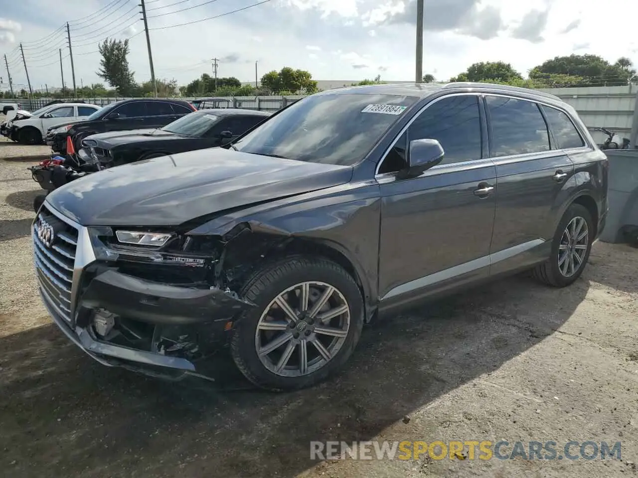 1 Photograph of a damaged car WA1LAAF76KD005049 AUDI Q7 2019