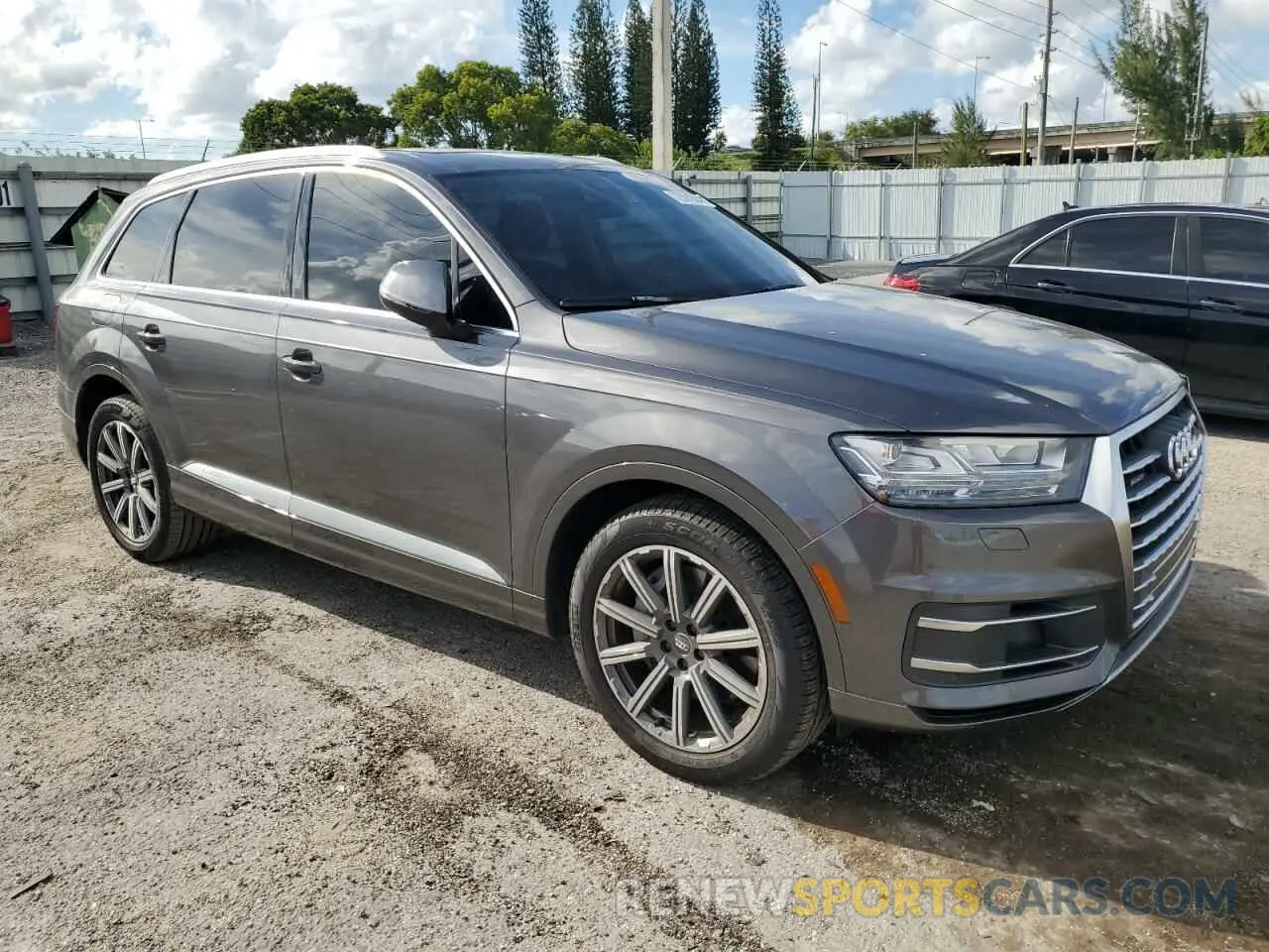 4 Photograph of a damaged car WA1LAAF76KD005049 AUDI Q7 2019