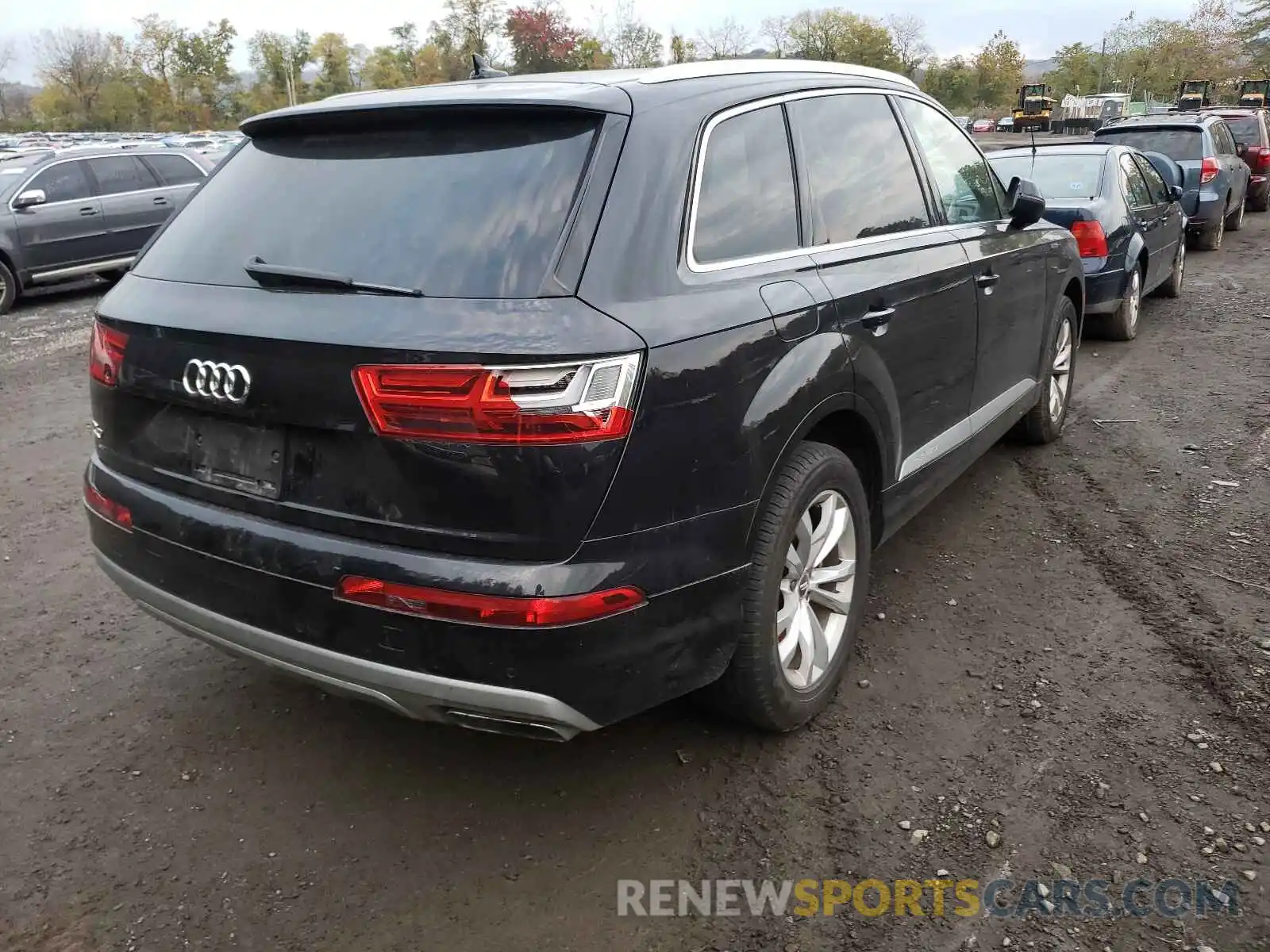 4 Photograph of a damaged car WA1LAAF76KD007996 AUDI Q7 2019