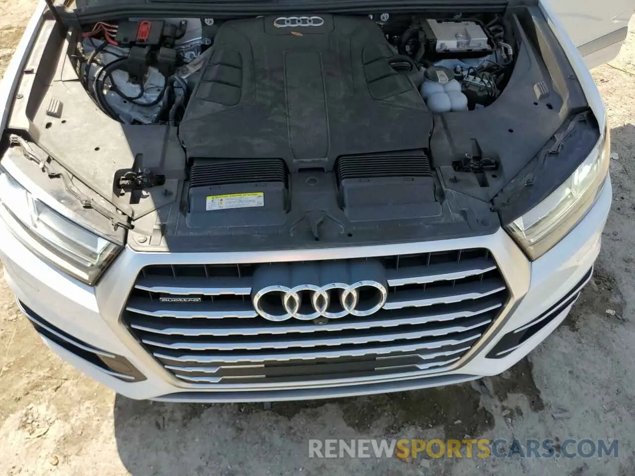 12 Photograph of a damaged car WA1LAAF76KD024801 AUDI Q7 2019