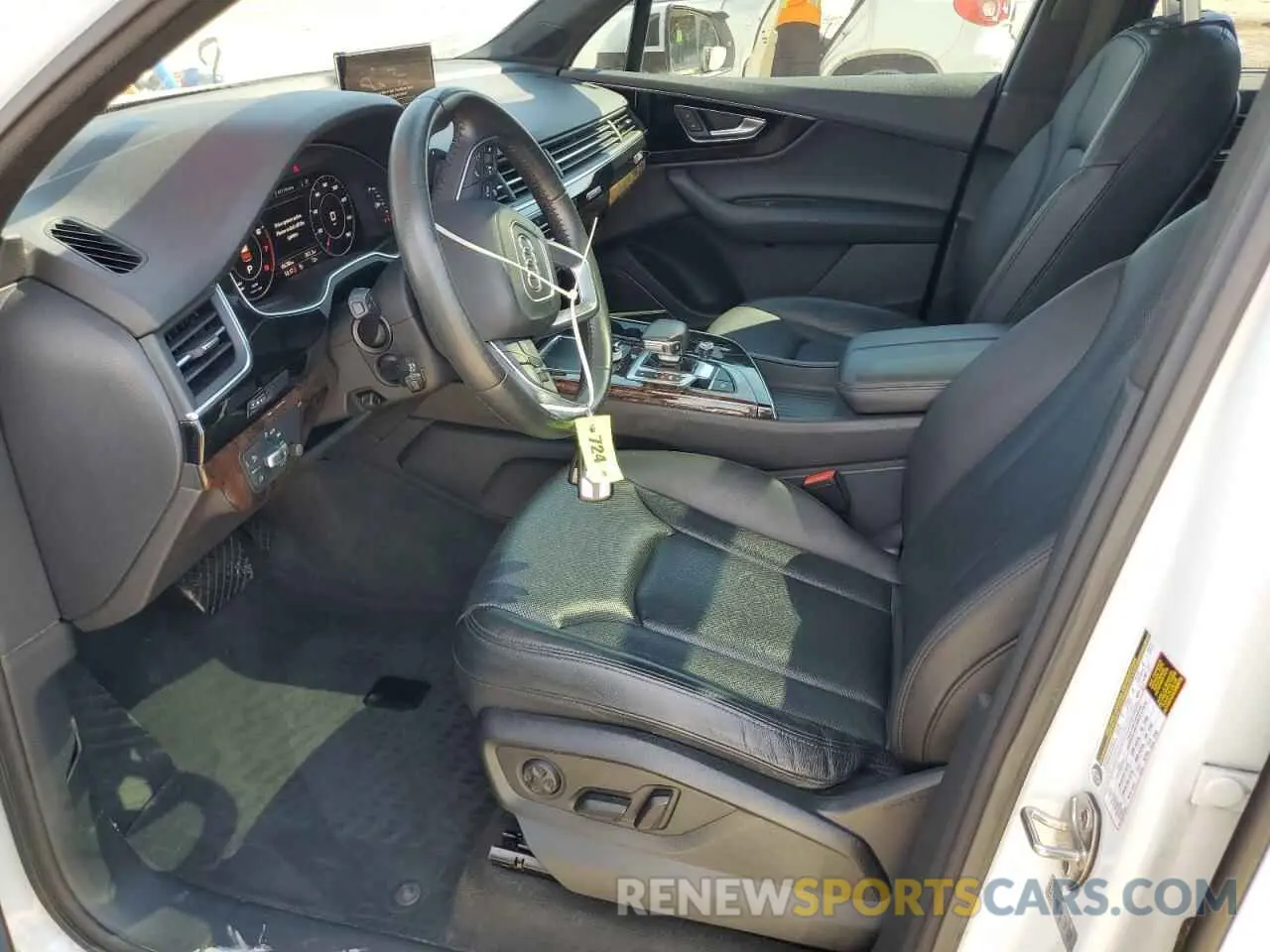 7 Photograph of a damaged car WA1LAAF76KD024801 AUDI Q7 2019