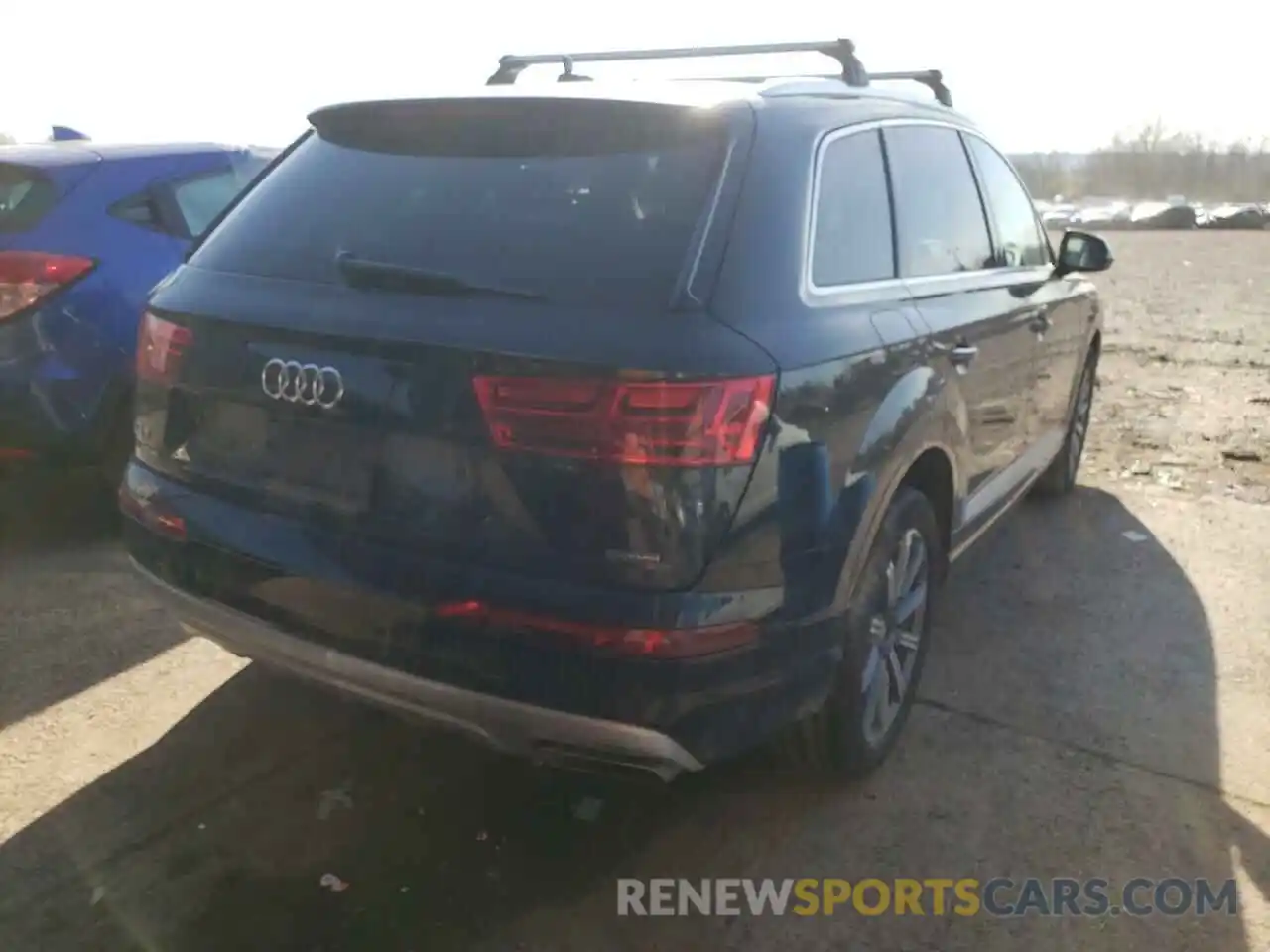 4 Photograph of a damaged car WA1LAAF76KD028640 AUDI Q7 2019