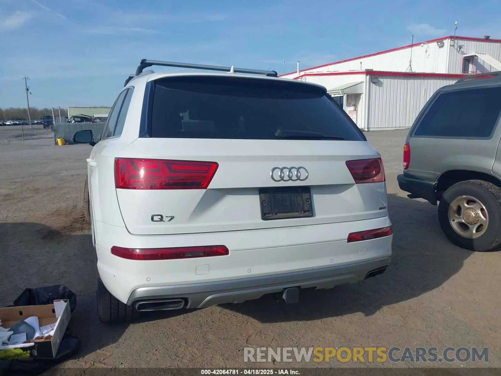 15 Photograph of a damaged car WA1LAAF76KD032719 AUDI Q7 2019
