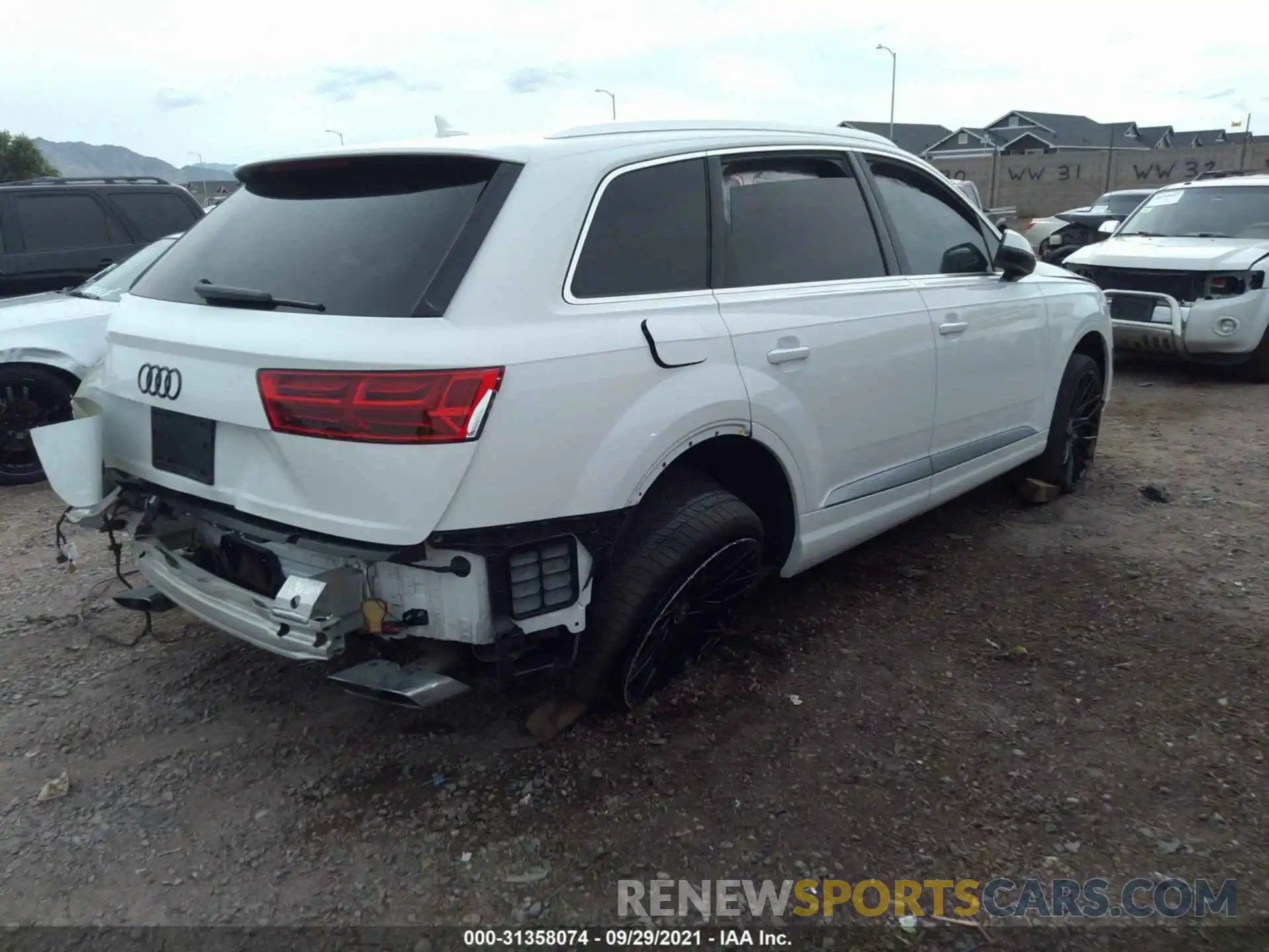 4 Photograph of a damaged car WA1LAAF76KD041582 AUDI Q7 2019