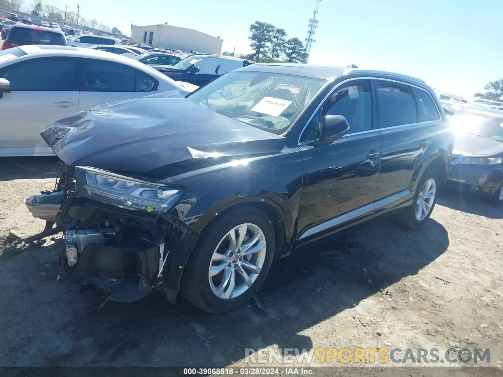 2 Photograph of a damaged car WA1LAAF76KD044191 AUDI Q7 2019