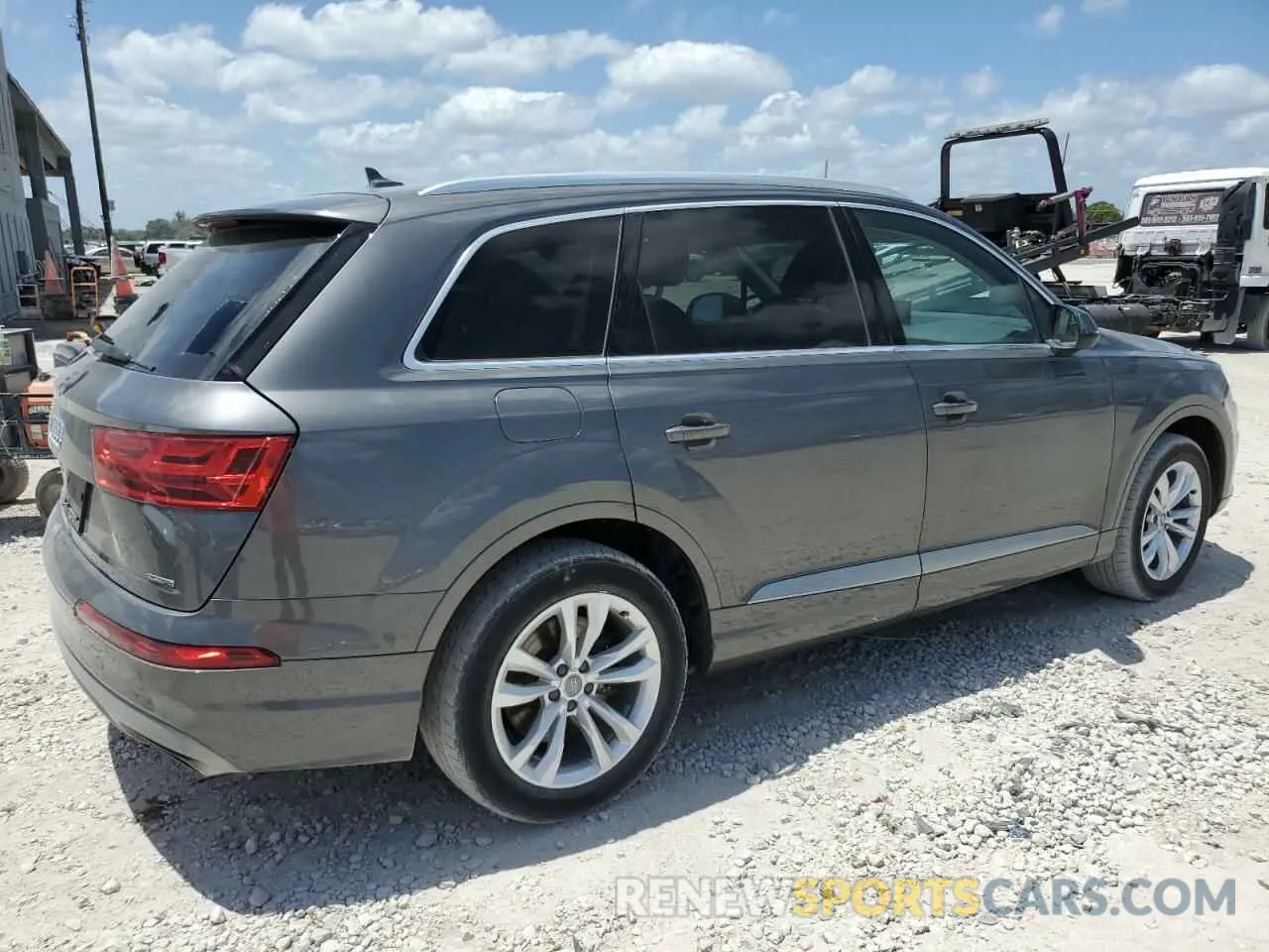 3 Photograph of a damaged car WA1LAAF76KD044806 AUDI Q7 2019