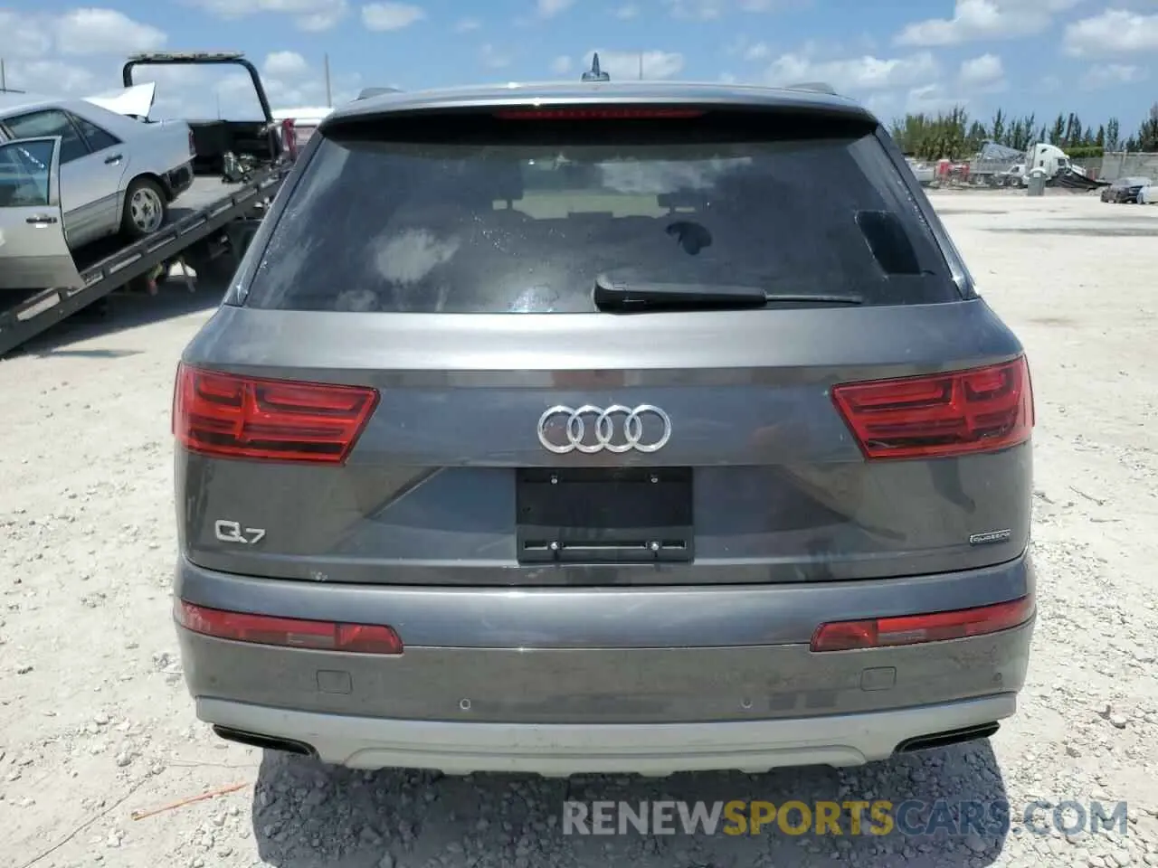 6 Photograph of a damaged car WA1LAAF76KD044806 AUDI Q7 2019