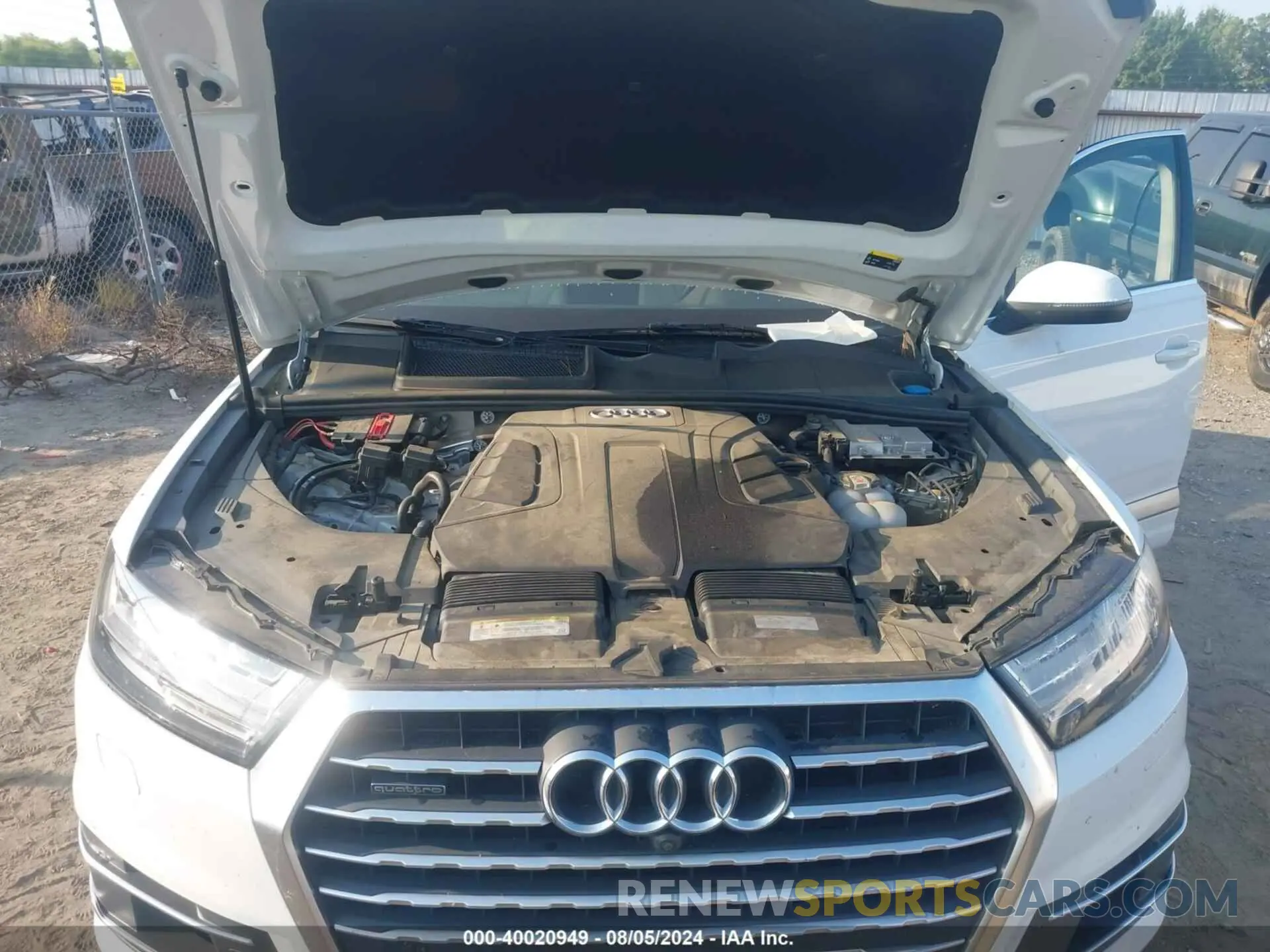 10 Photograph of a damaged car WA1LAAF76KD048368 AUDI Q7 2019