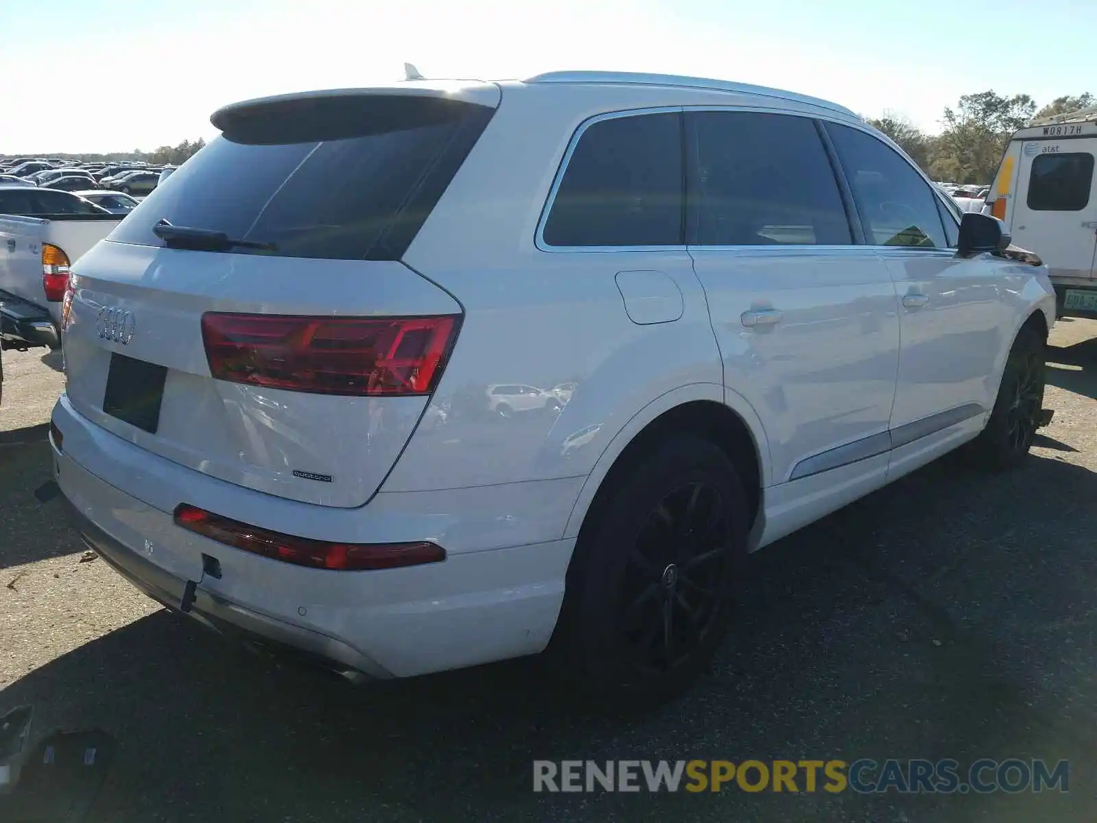 4 Photograph of a damaged car WA1LAAF77KD044202 AUDI Q7 2019