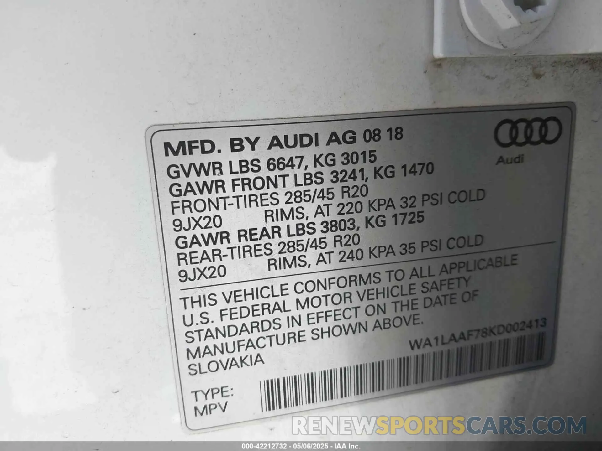 9 Photograph of a damaged car WA1LAAF78KD002413 AUDI Q7 2019