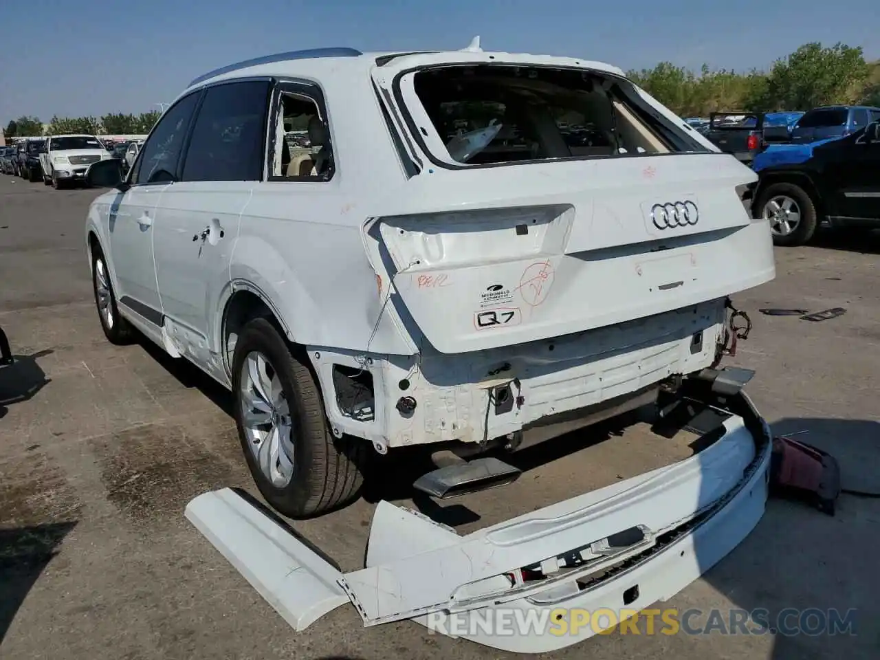 3 Photograph of a damaged car WA1LAAF78KD004713 AUDI Q7 2019