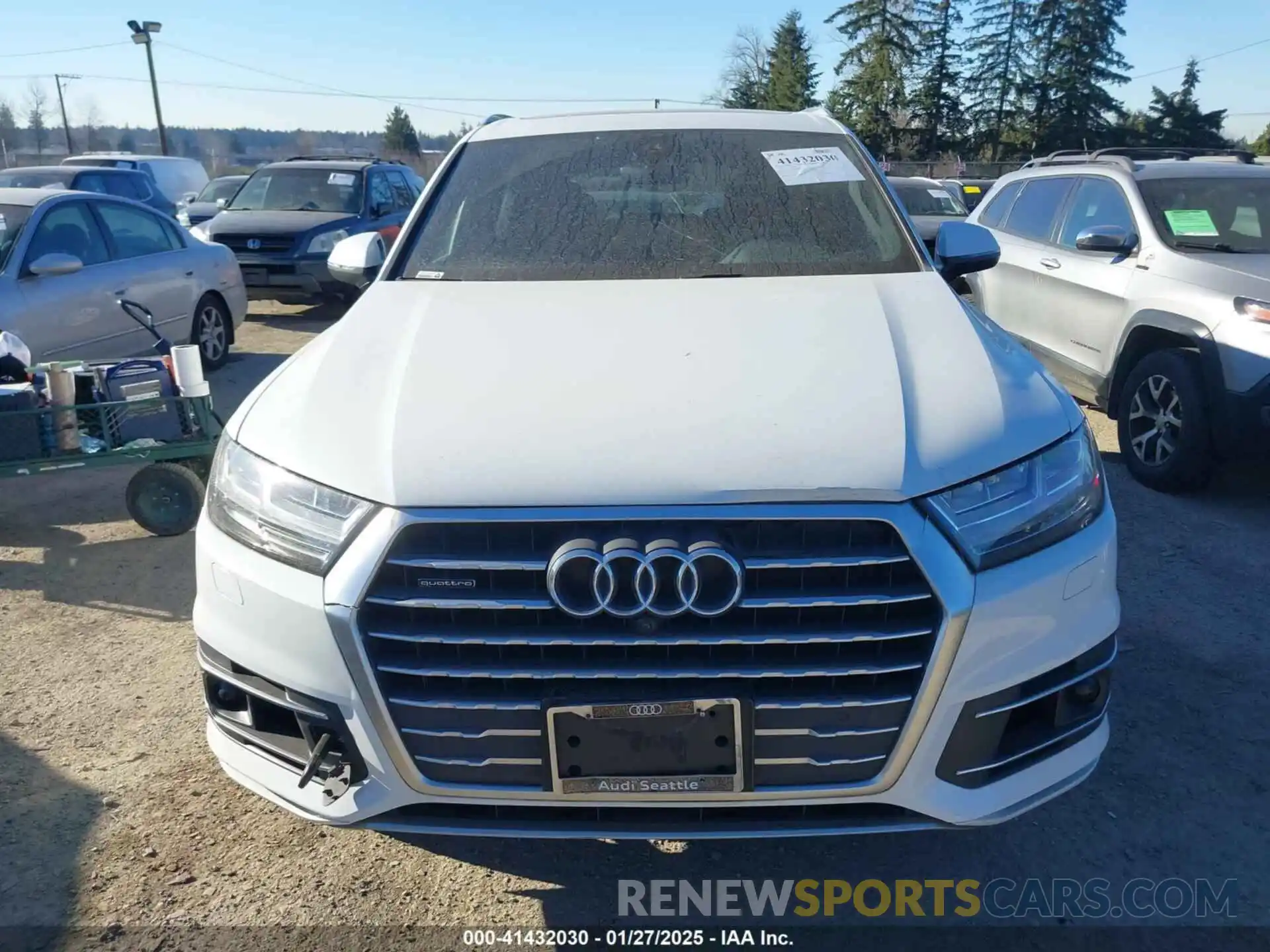 12 Photograph of a damaged car WA1LAAF78KD006428 AUDI Q7 2019