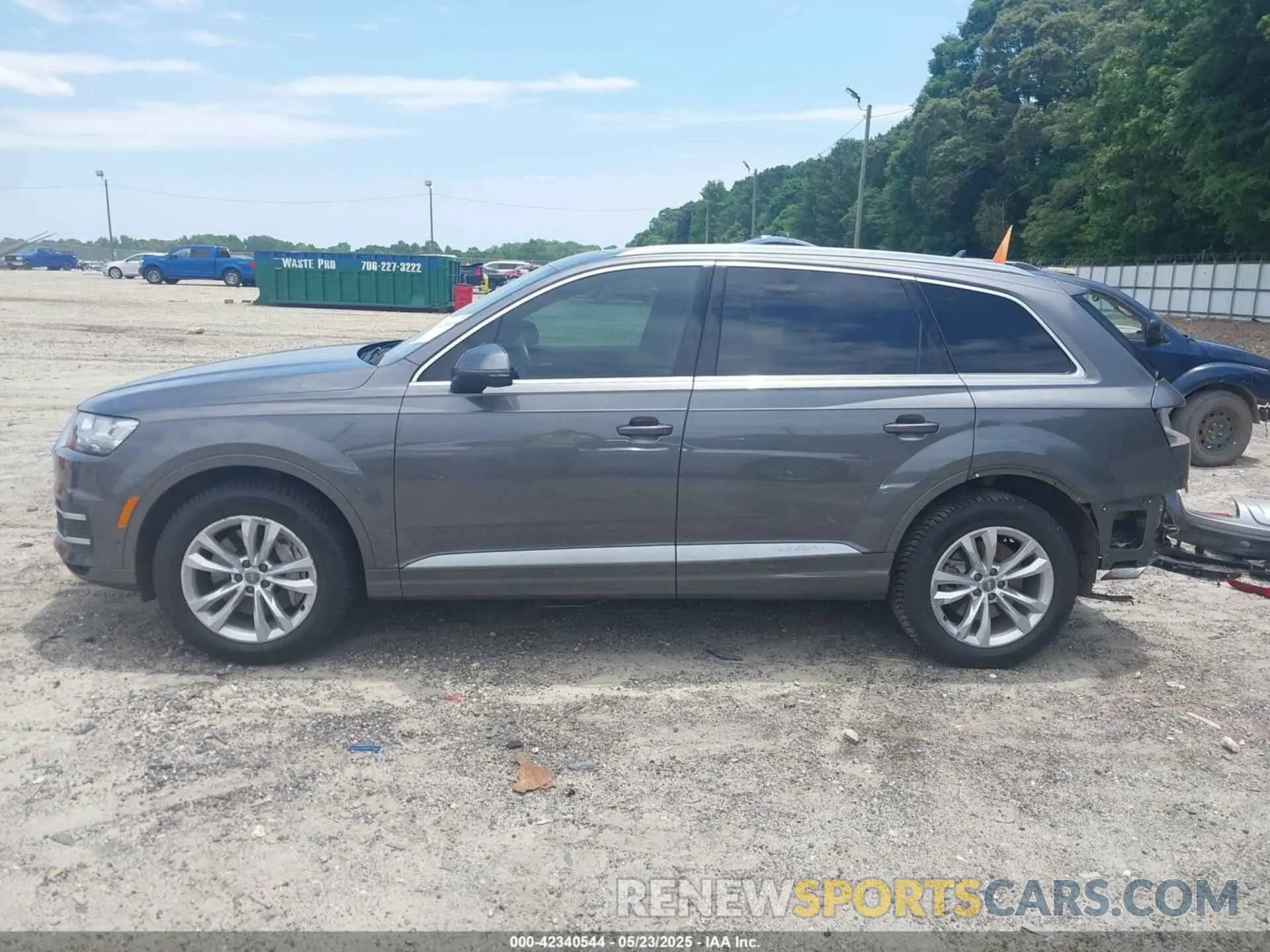 15 Photograph of a damaged car WA1LAAF78KD012598 AUDI Q7 2019