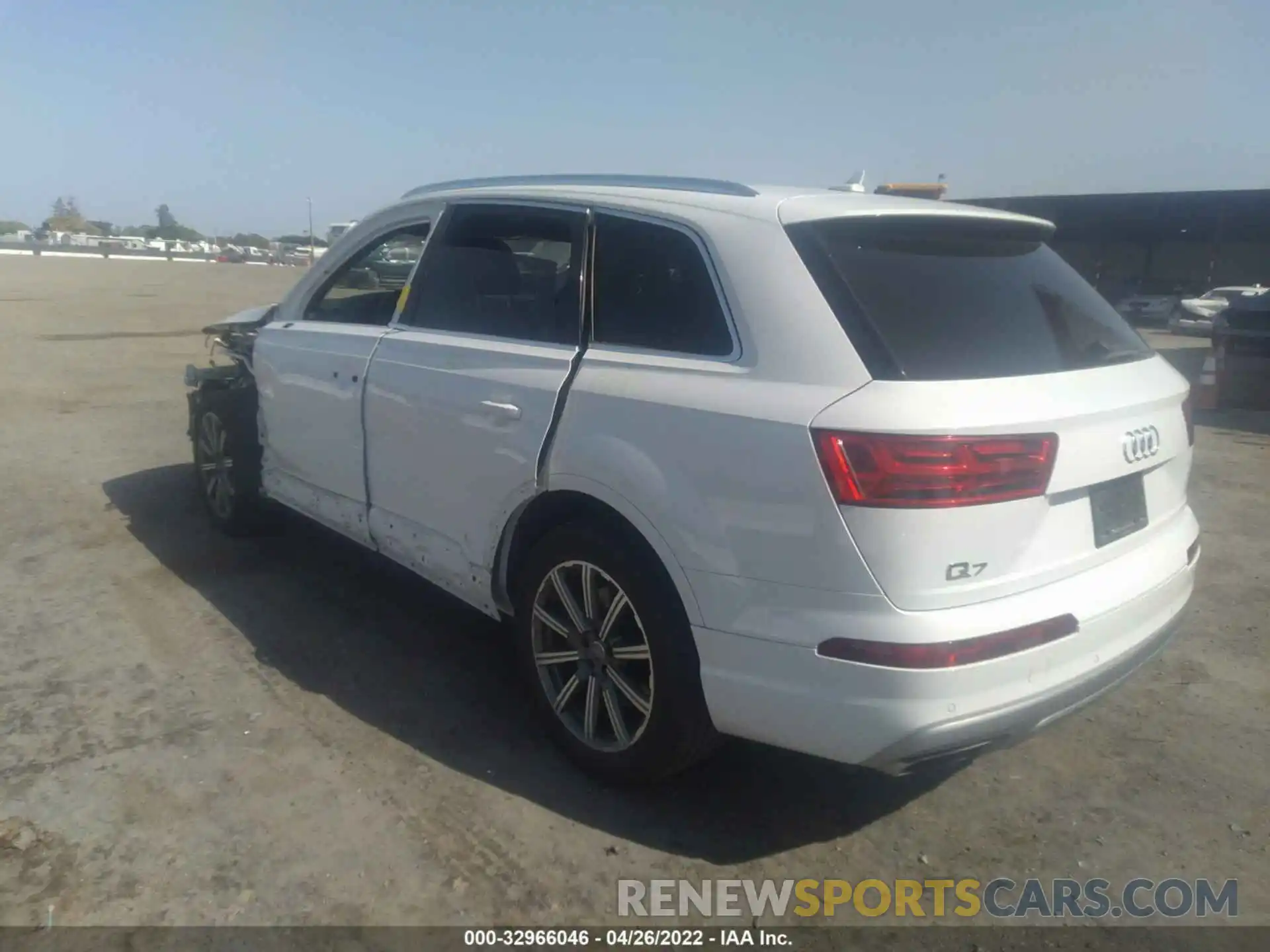 3 Photograph of a damaged car WA1LAAF78KD013430 AUDI Q7 2019