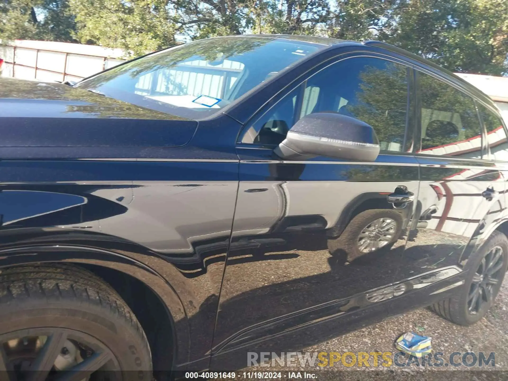 14 Photograph of a damaged car WA1LAAF78KD047772 AUDI Q7 2019